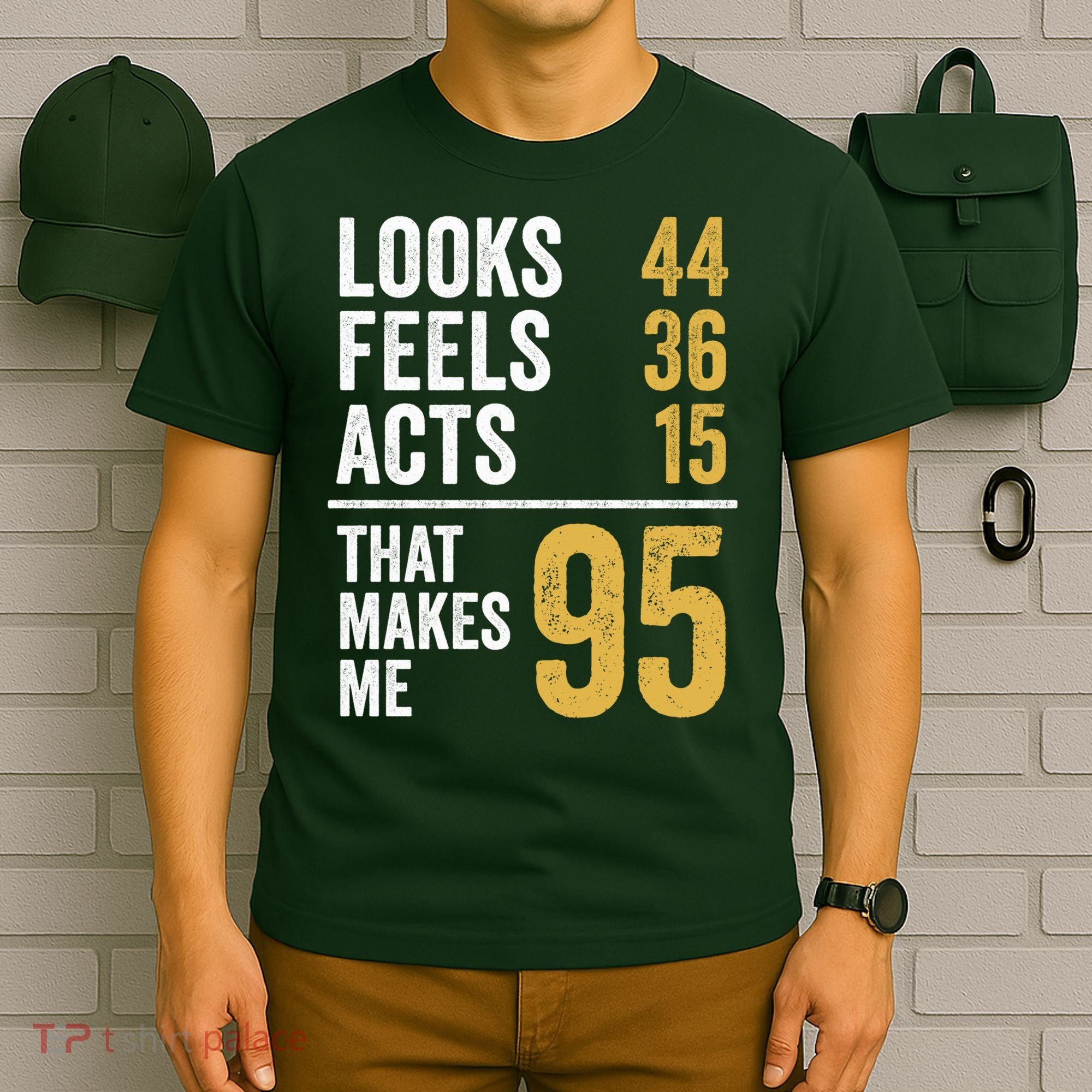 95 Year Old 95th Birthday Golden Vintage Style T-Shirt