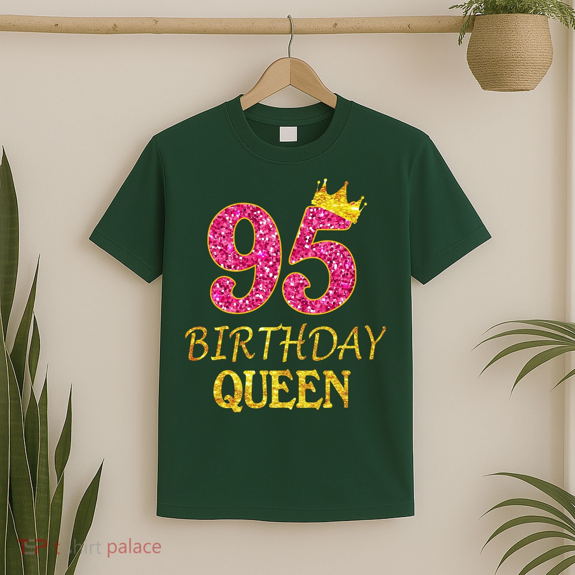 95 Years Old Birthday Queen Girl 95th Birthday Pink T-Shirt
