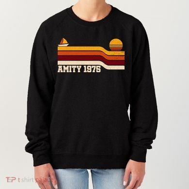 Amity 1975 Retro Sunset Sailboat Coastal Vibes Women's Sweatshirt