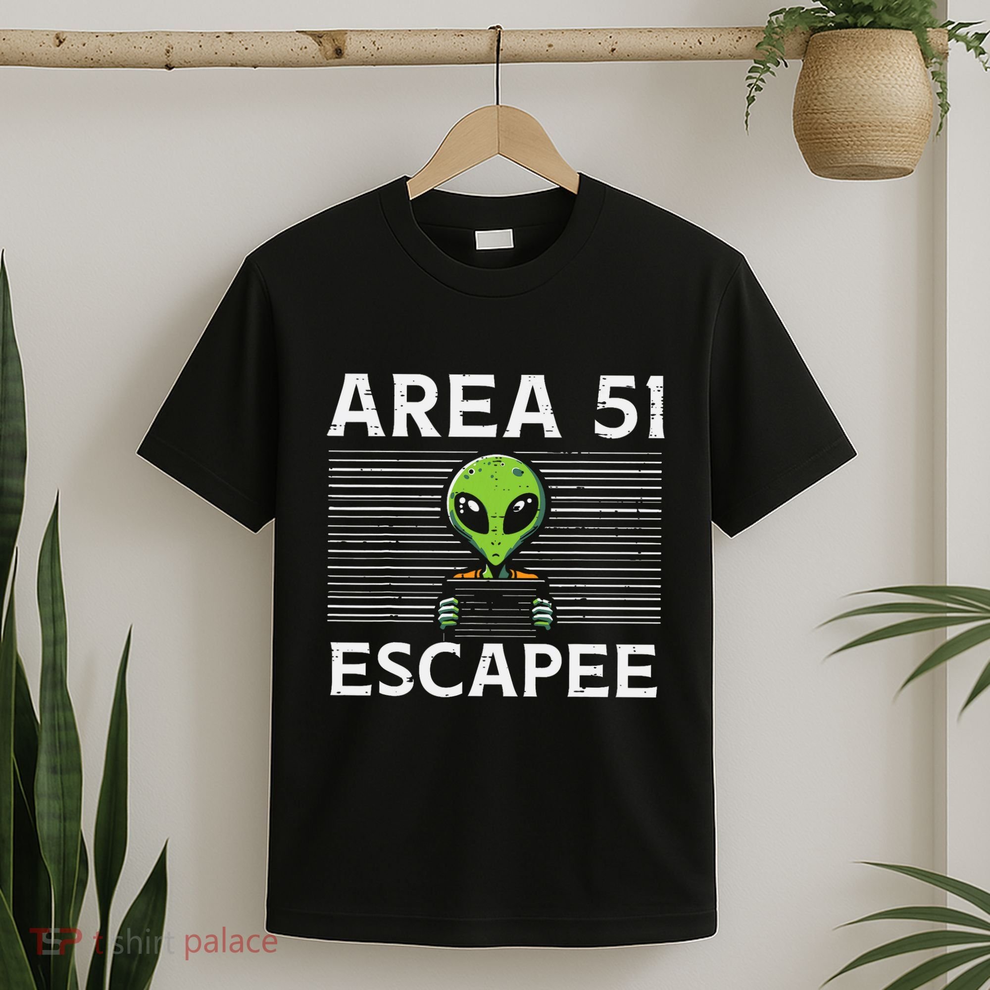 Alien Area 51 Escapee Funny Costume Ufo T-Shirt