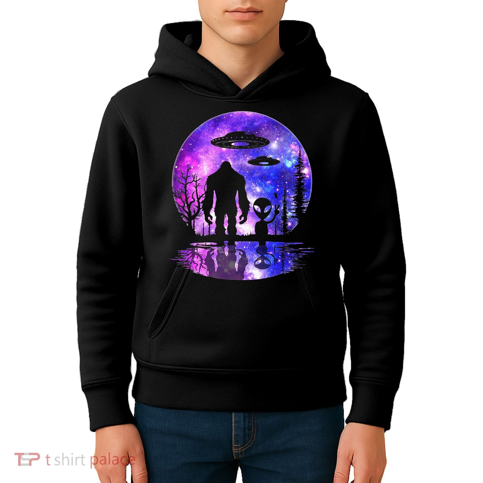 Alien And Bigfoot Full Moon Sasquatch Ufo Kids Hoodie