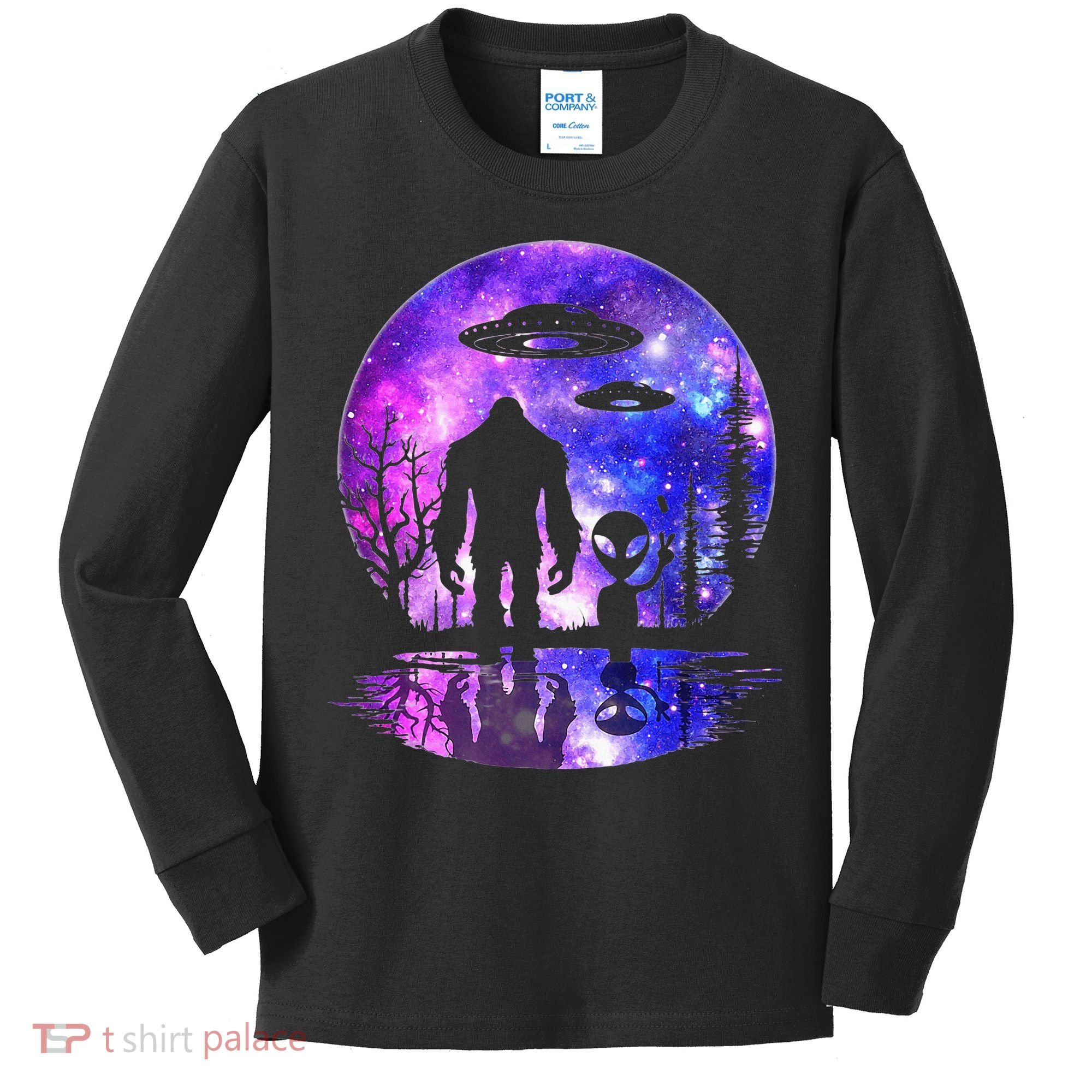 Alien And Bigfoot Full Moon Sasquatch Ufo Kids Long Sleeve Shirt