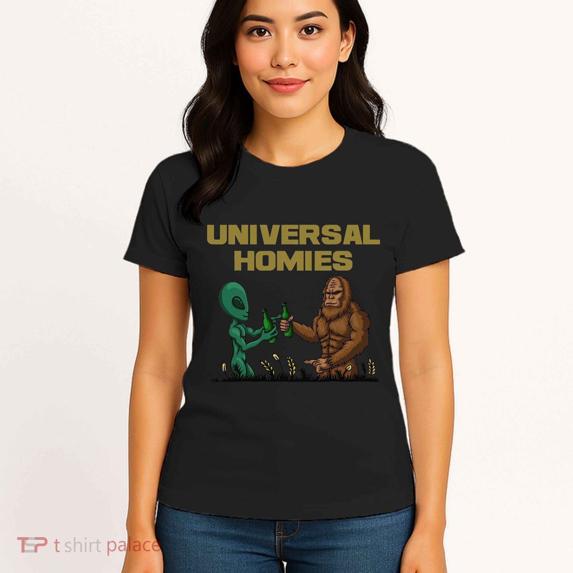 Aliens and bigfoot are homies Women's T-Shirt