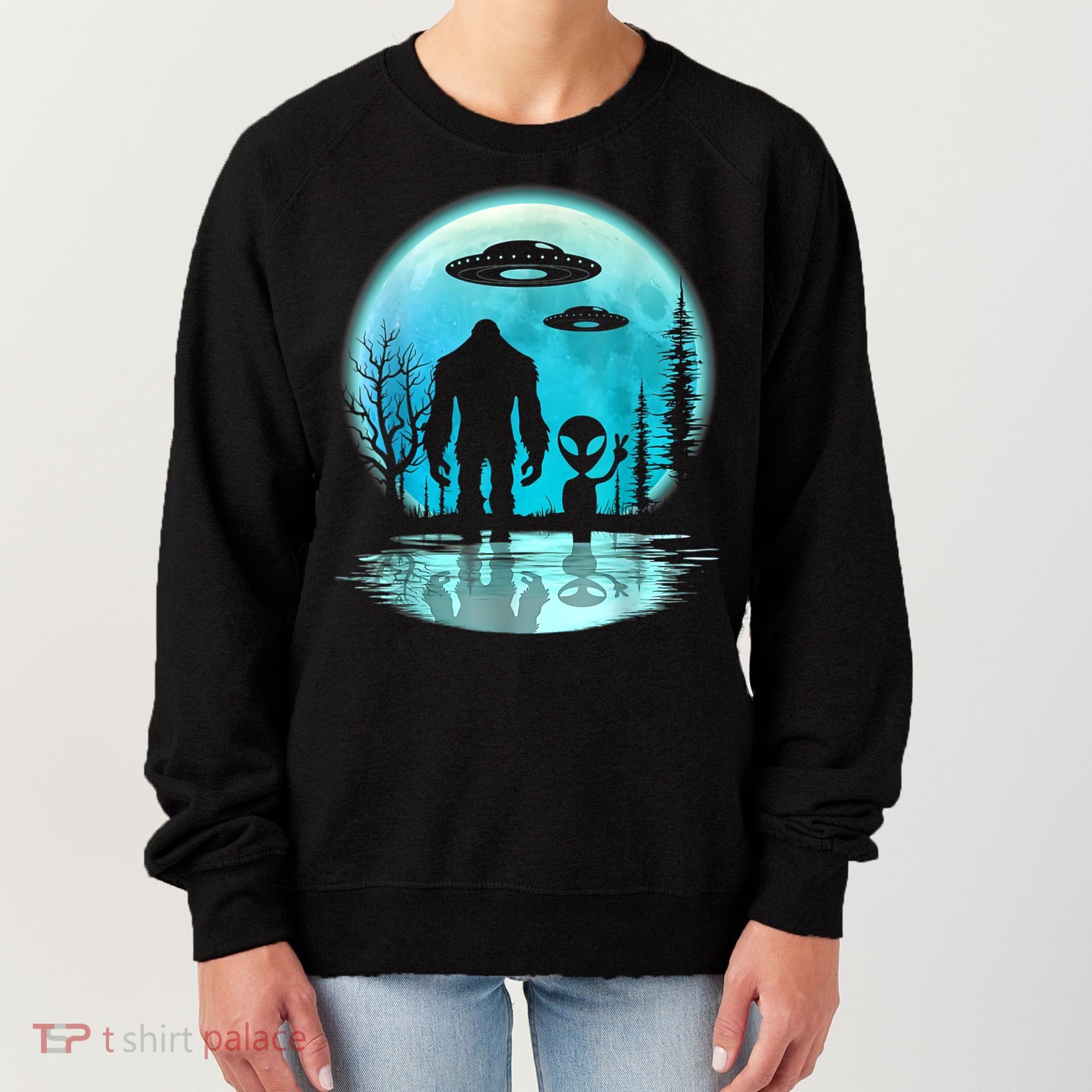 Alien And Bigfoot Moon Women's Sweatshirt