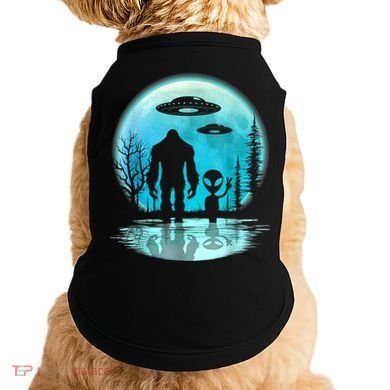 Alien And Bigfoot Moon Doggie Tank