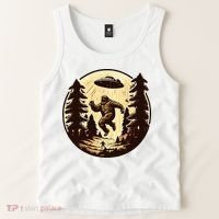 Alien And Bigfoot UFO Bigfoot Alien Tank Top thumb 2