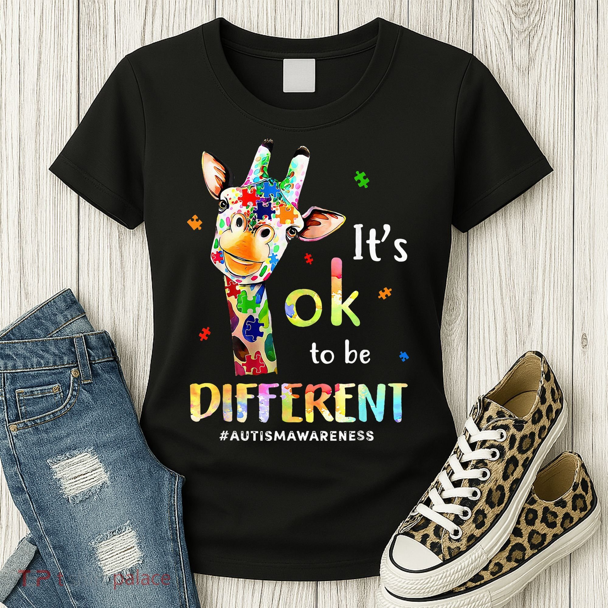 Autism Awareness Cute Giraffe Animal Its Ok To Be Different Women's T-Shirt
