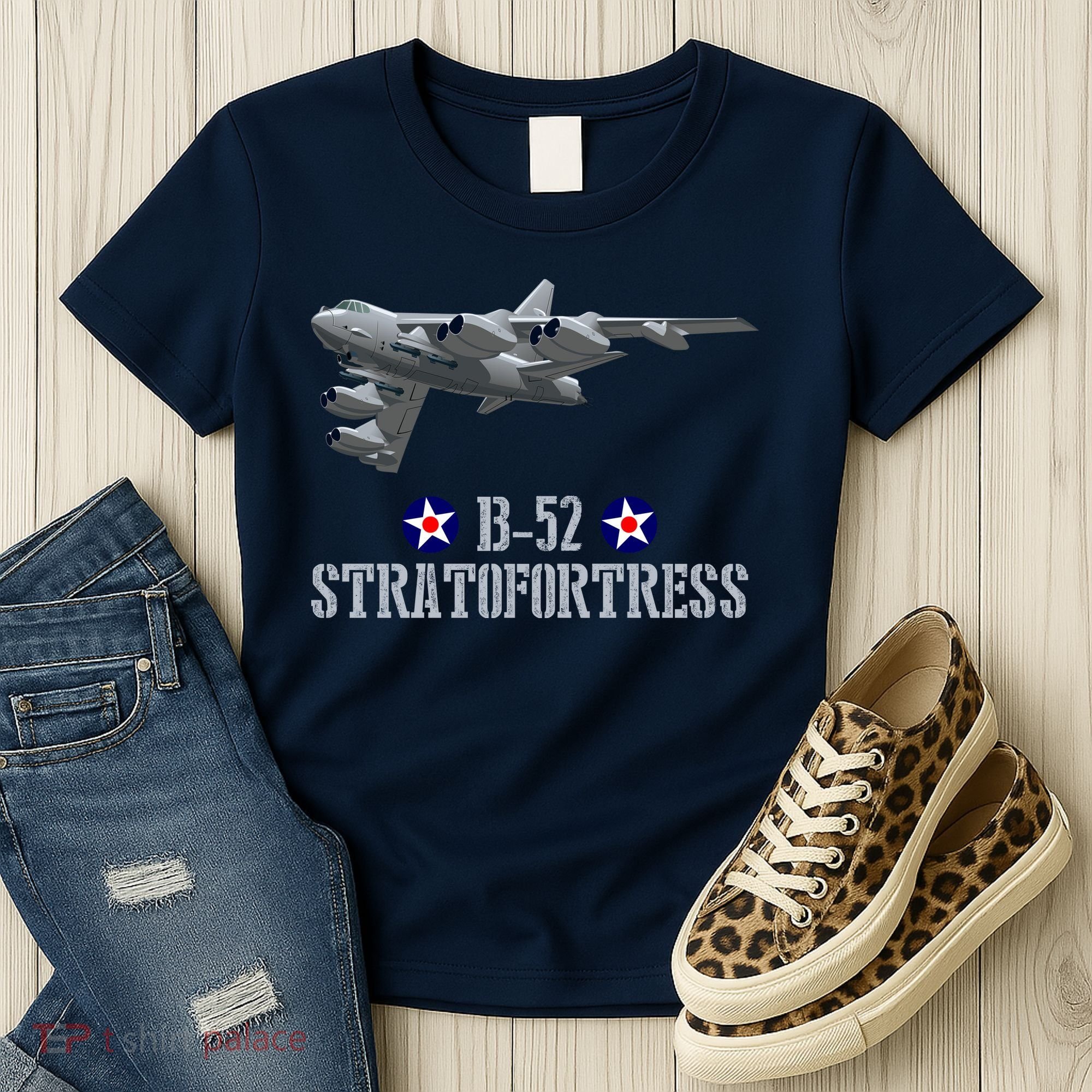 American Aircraft Heavy Bomber B-52 Air Force Women's T-Shirt