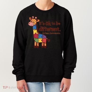 Autism Awareness ItS Ok To Be Different With Giraffe Cute Gift Women's Sweatshirt