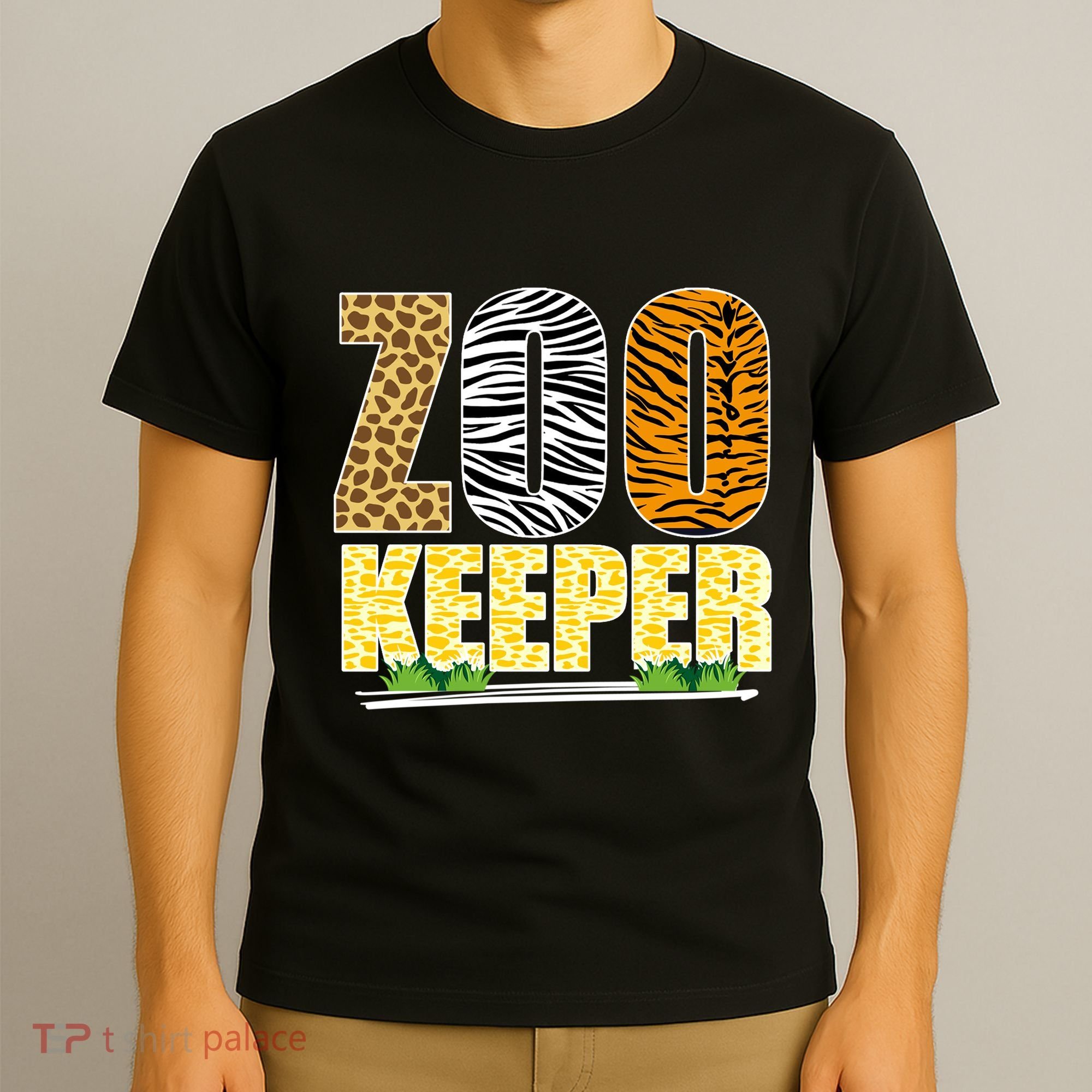 African Animals Zebra Giraffe Zookeeper Zoo Keeper T-Shirt