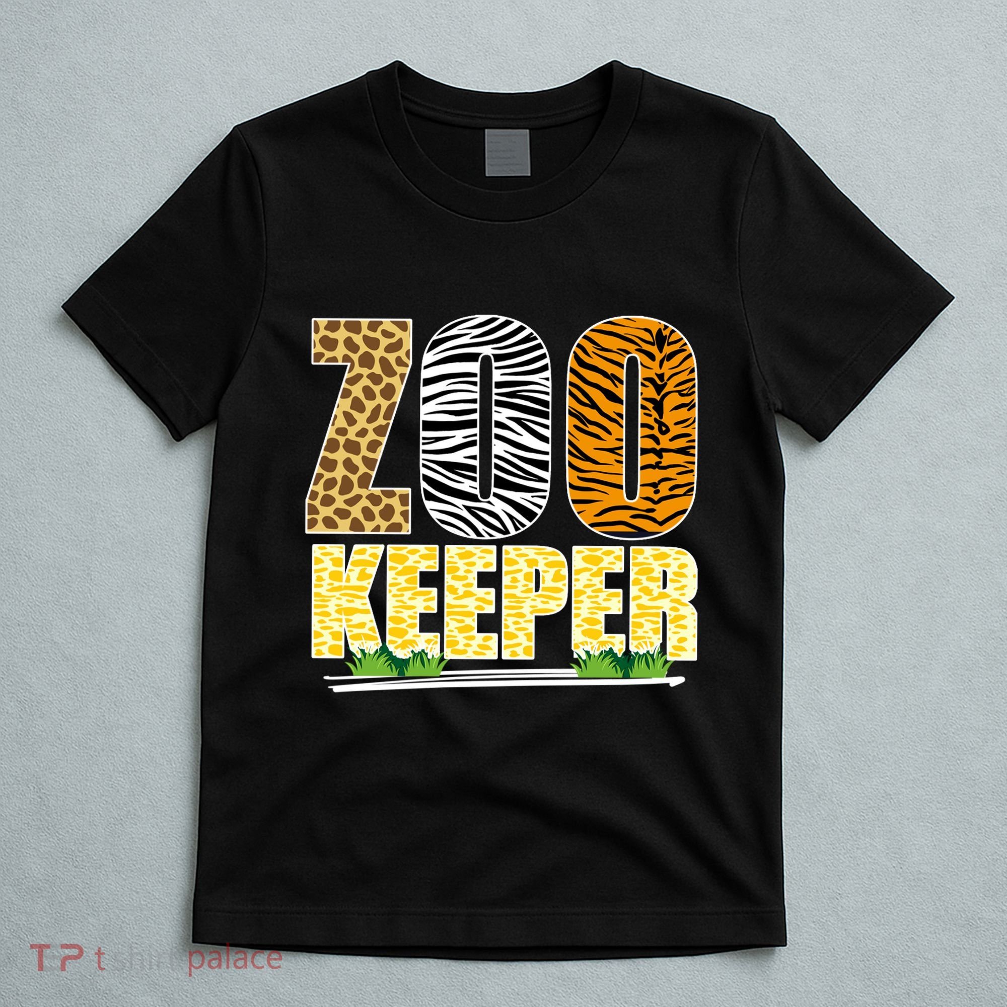 African Animals Zebra Giraffe Zookeeper Zoo Keeper T-Shirt