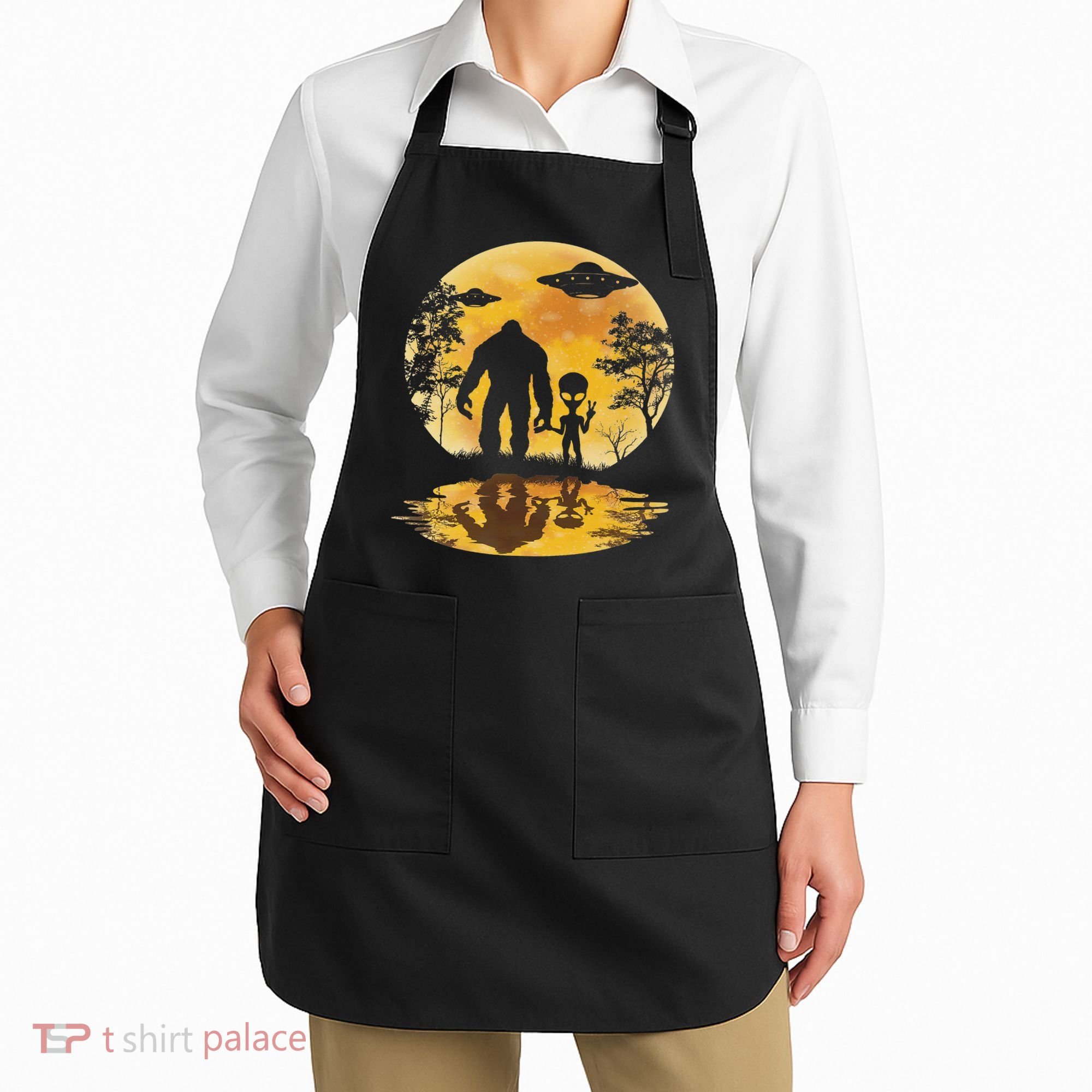 Alien Bigfoot Moon Sasquatch Ufo Extraterrestrial Women Apron