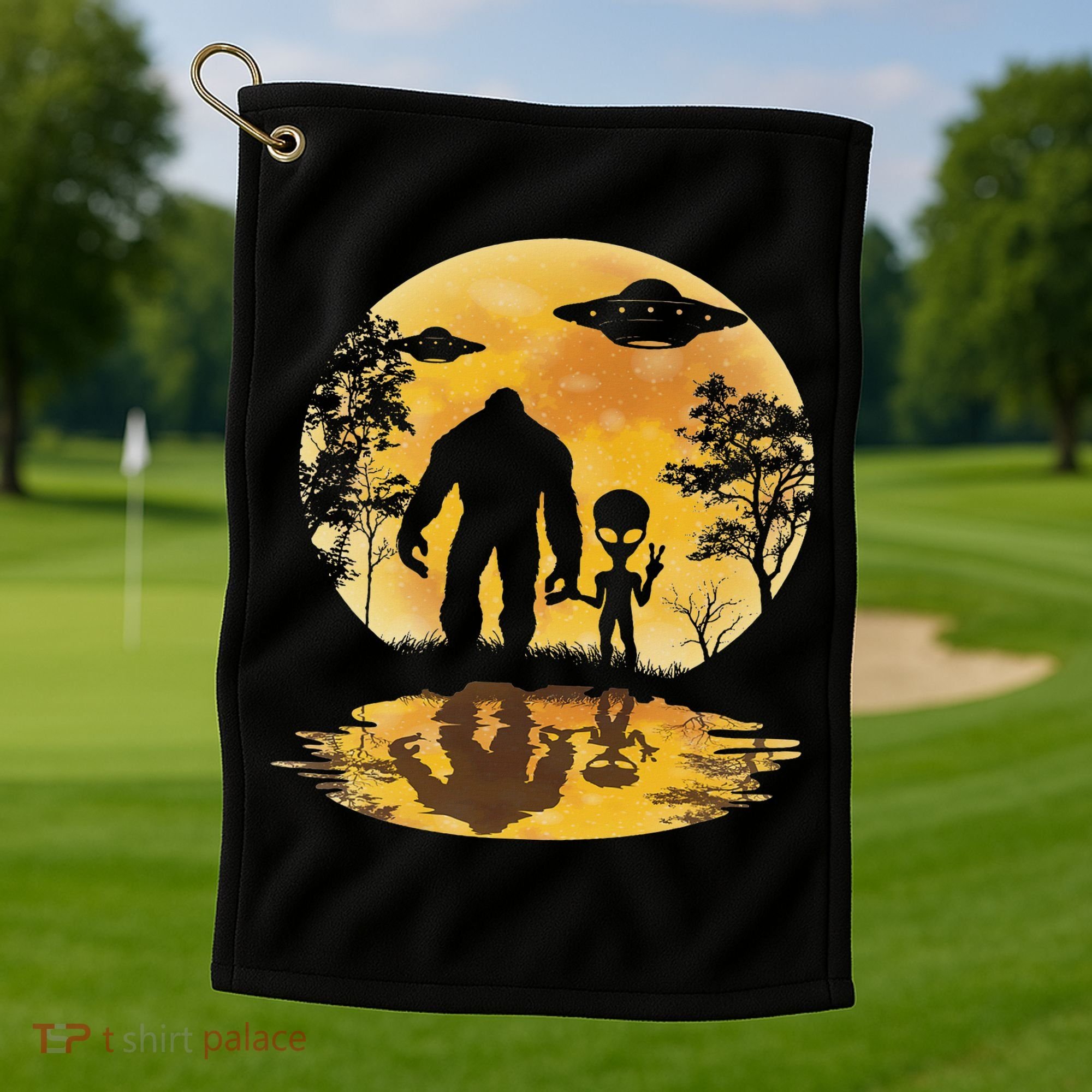 Alien Bigfoot Moon Sasquatch Ufo Extraterrestrial Women Golf Towel