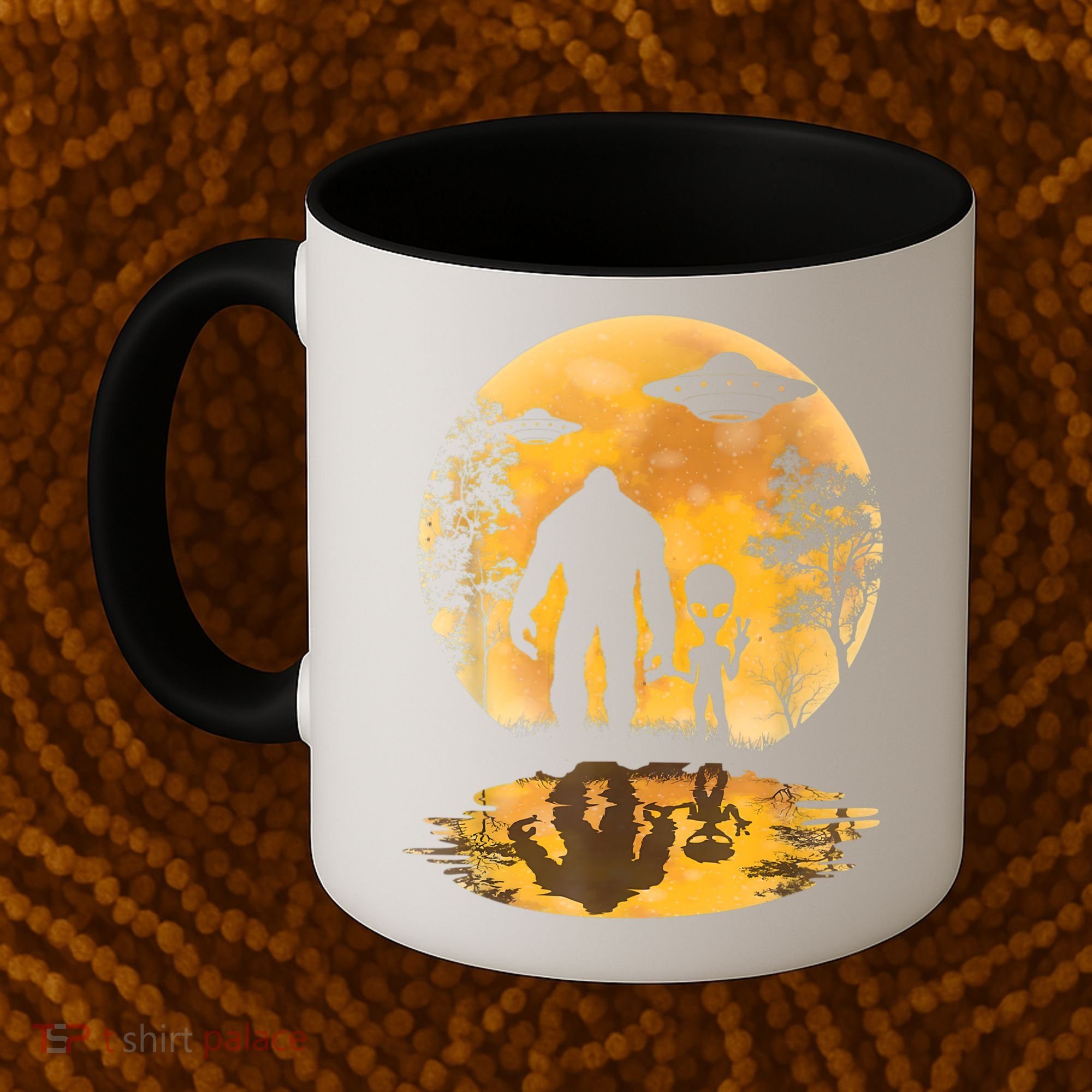 Alien Bigfoot Moon Sasquatch UFO Extraterrestrial Men Women Coffee Mug