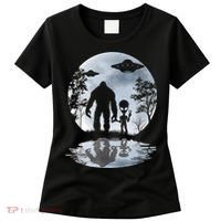 Alien Bigfoot Moon Sasquatch UFO Extraterrestrial Men Women Women's T-Shirt thumb 0