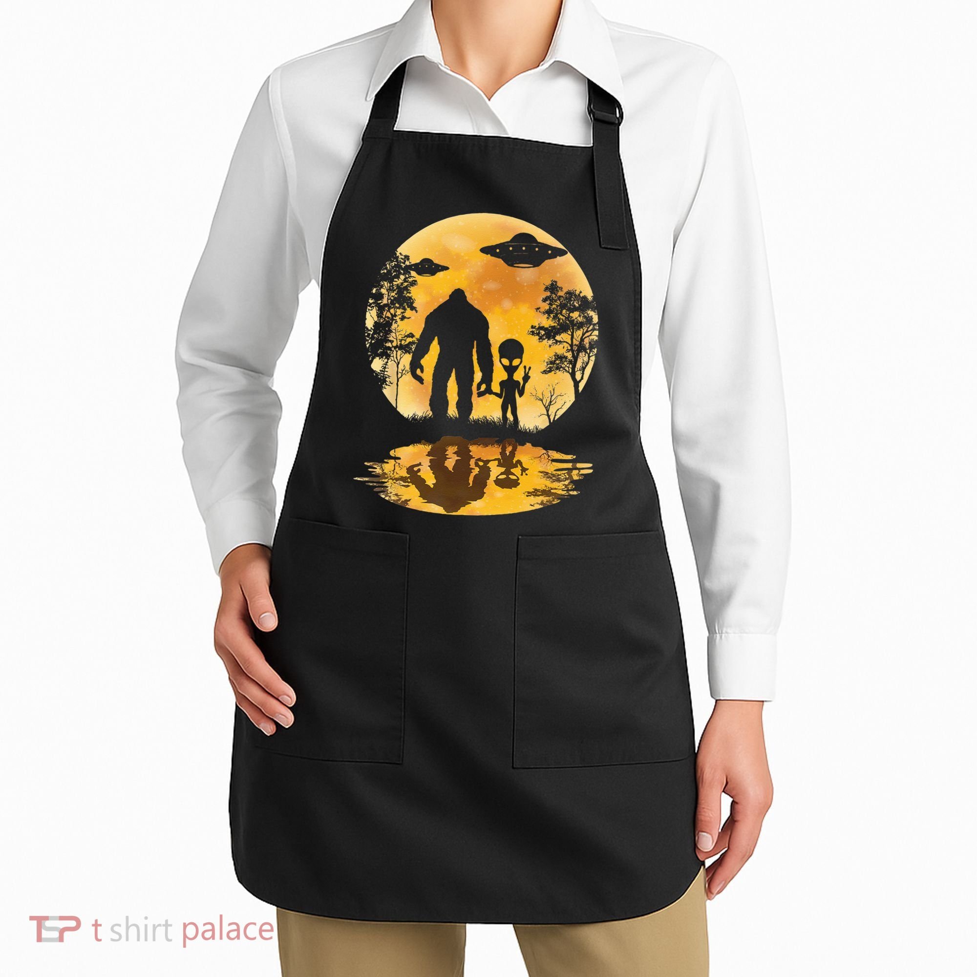 Alien Bigfoot Moon Sasquatch UFO Extraterrestria Apron