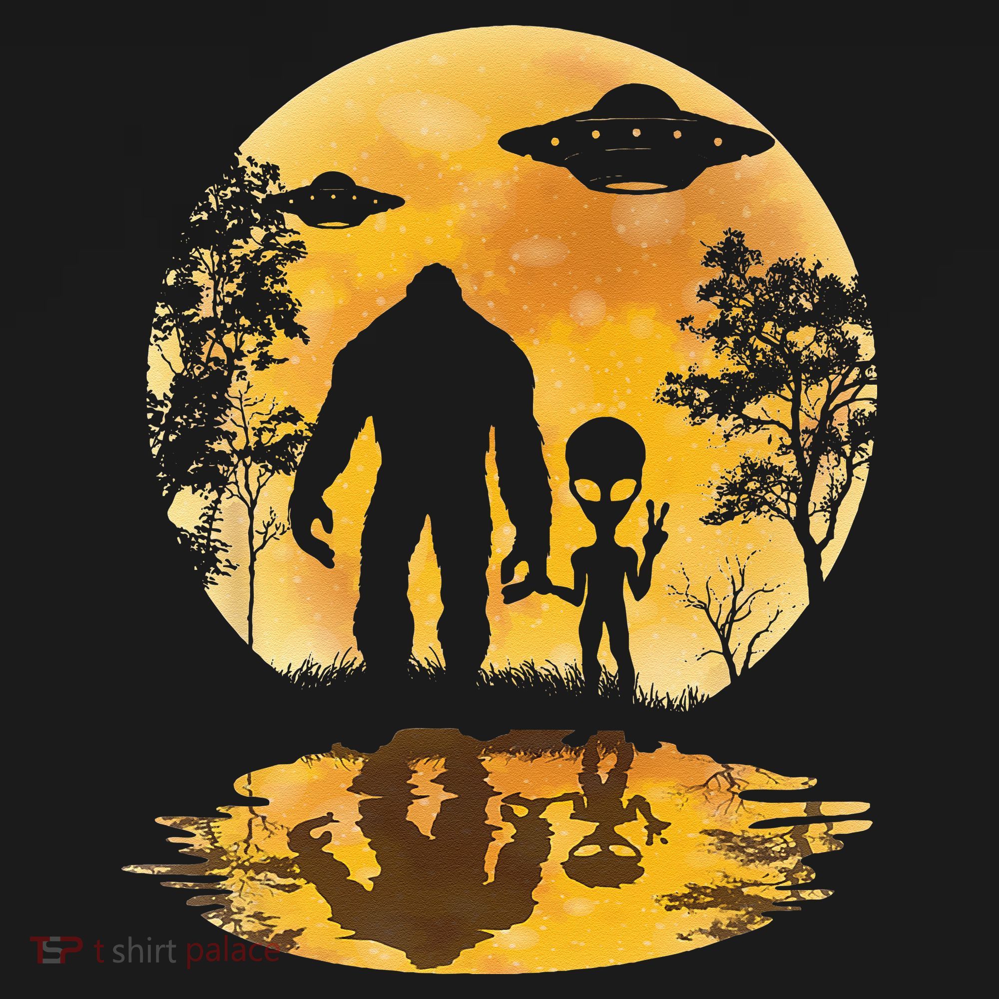 Alien Bigfoot Moon Sasquatch UFO Extraterrestria Apron