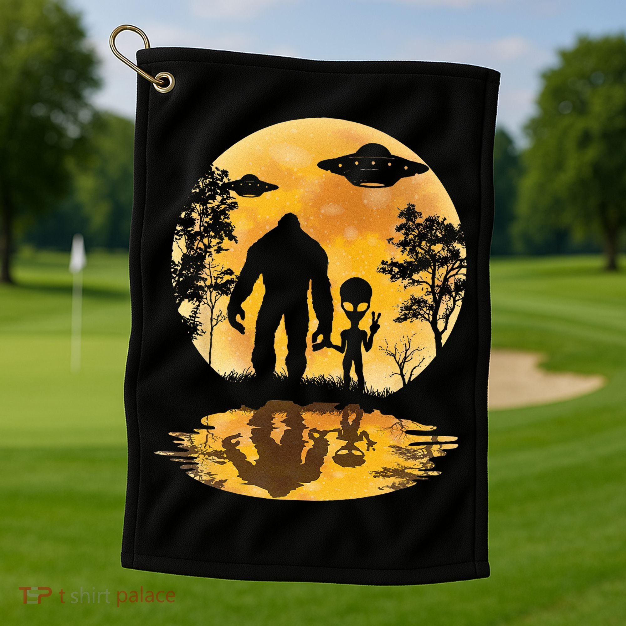 Alien Bigfoot Moon Sasquatch UFO Extraterrestria Golf Towel