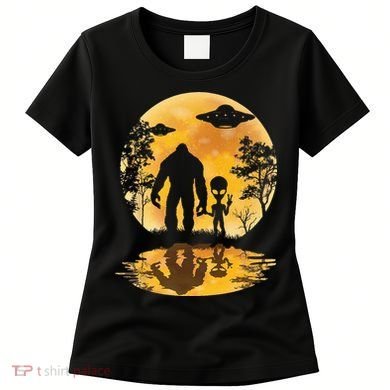 Alien Bigfoot Moon Sasquatch UFO Extraterrestria Women's T-Shirt