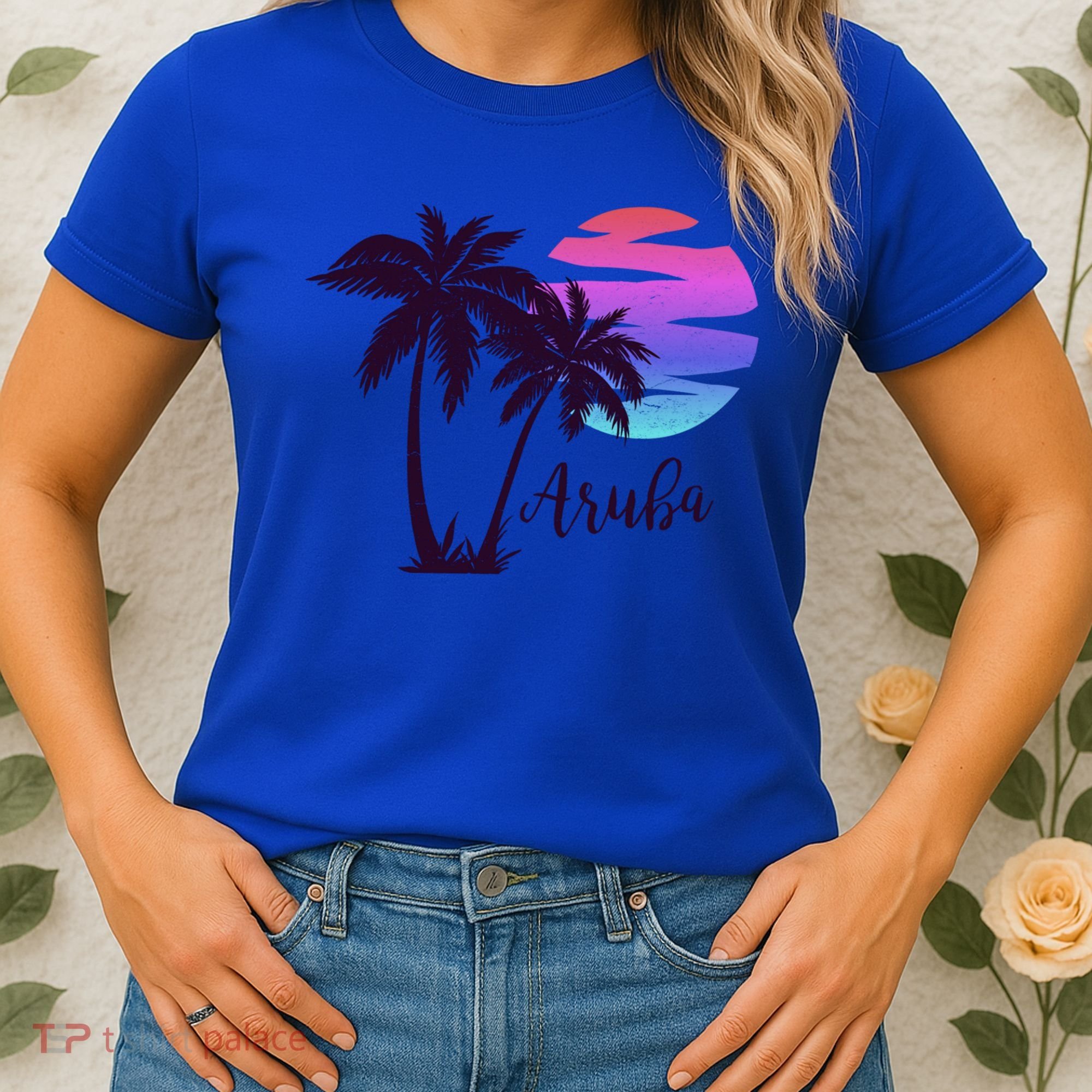 Aruba Beach Vacation Caribbean Cruise Retro Sunset Palm Tree Meaningful Gift Women's T-Shirt