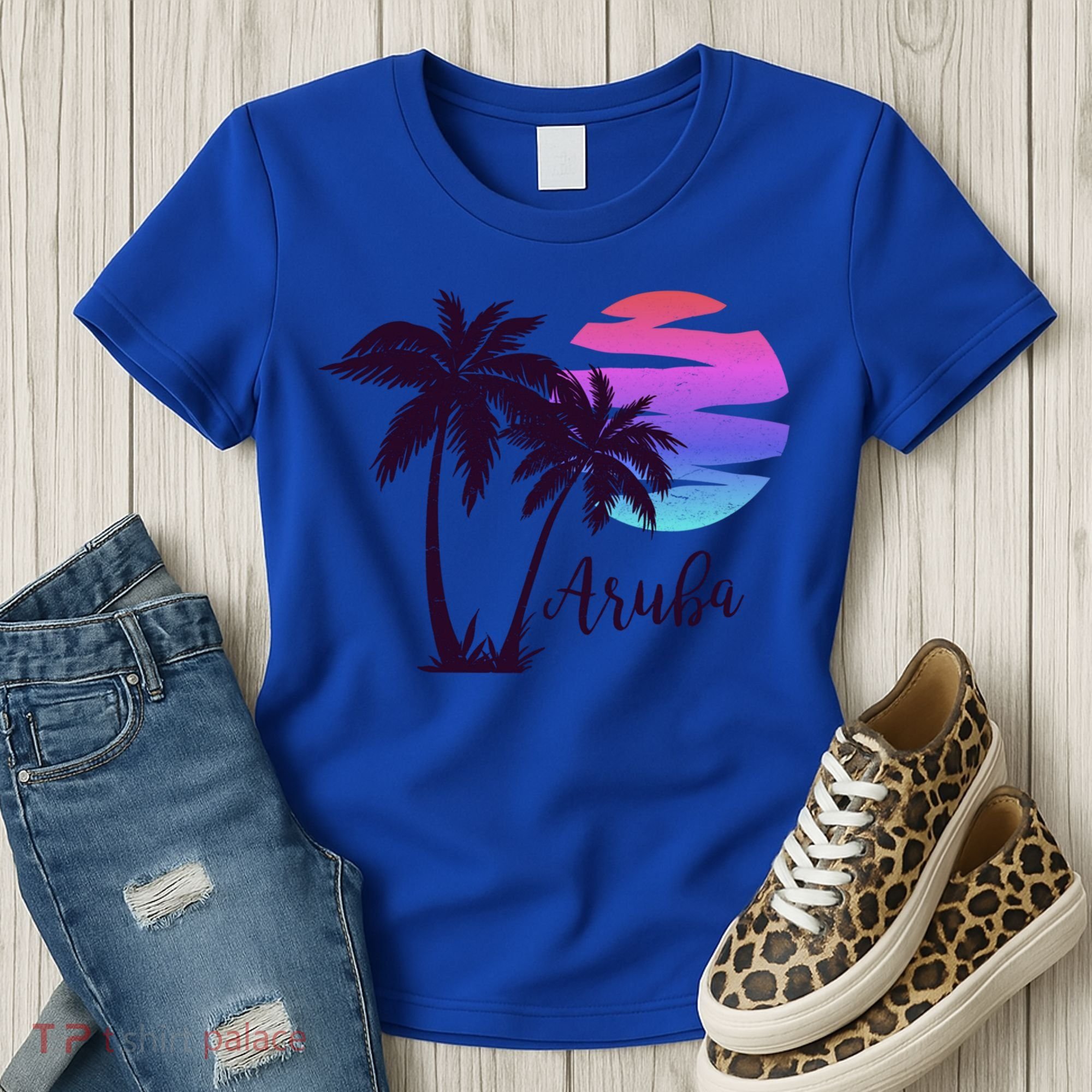 Aruba Beach Vacation Caribbean Cruise Retro Sunset Palm Tree Meaningful Gift Women's T-Shirt