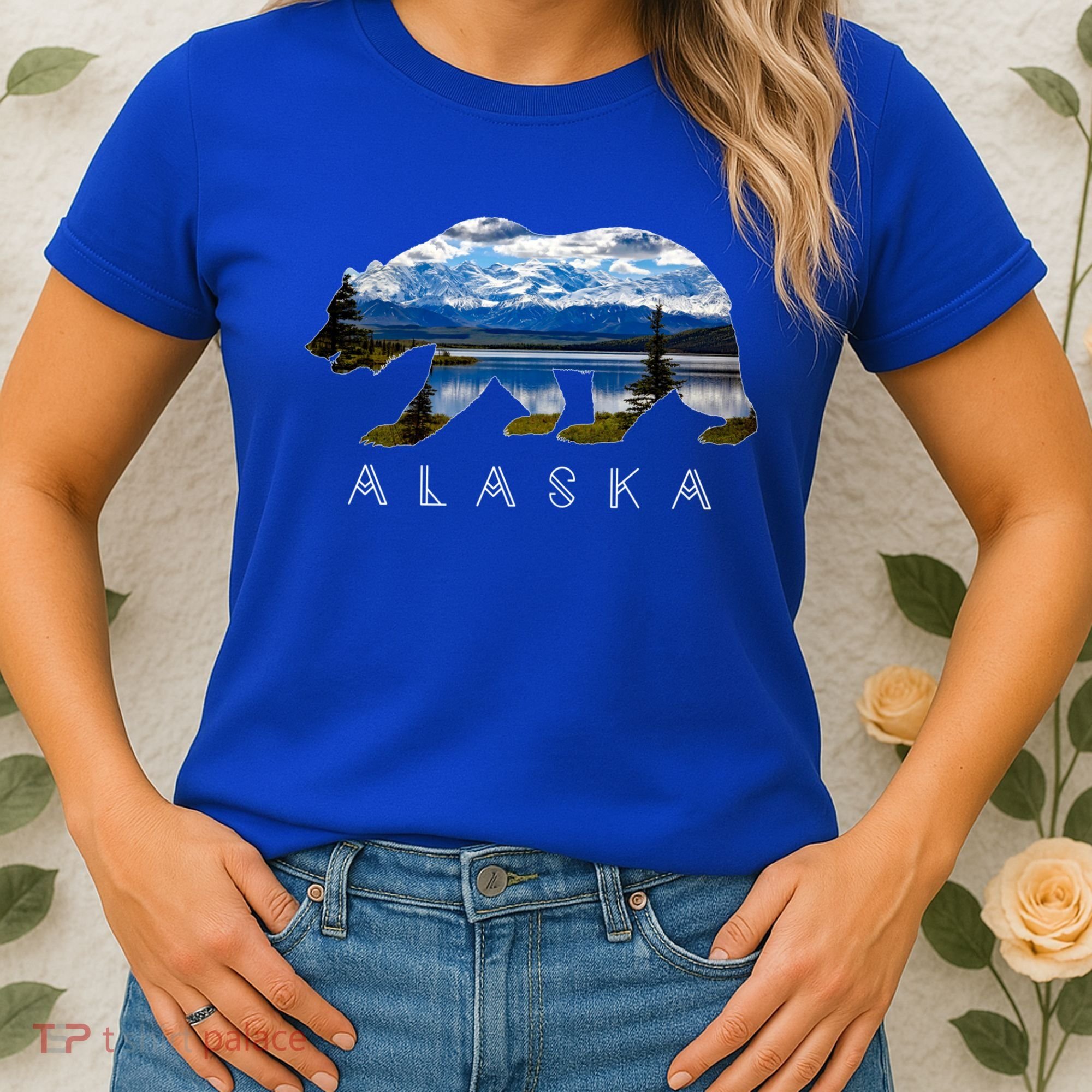 Alaskan Bear With Lake And Mountain Souvenir Gift Women's T-Shirt