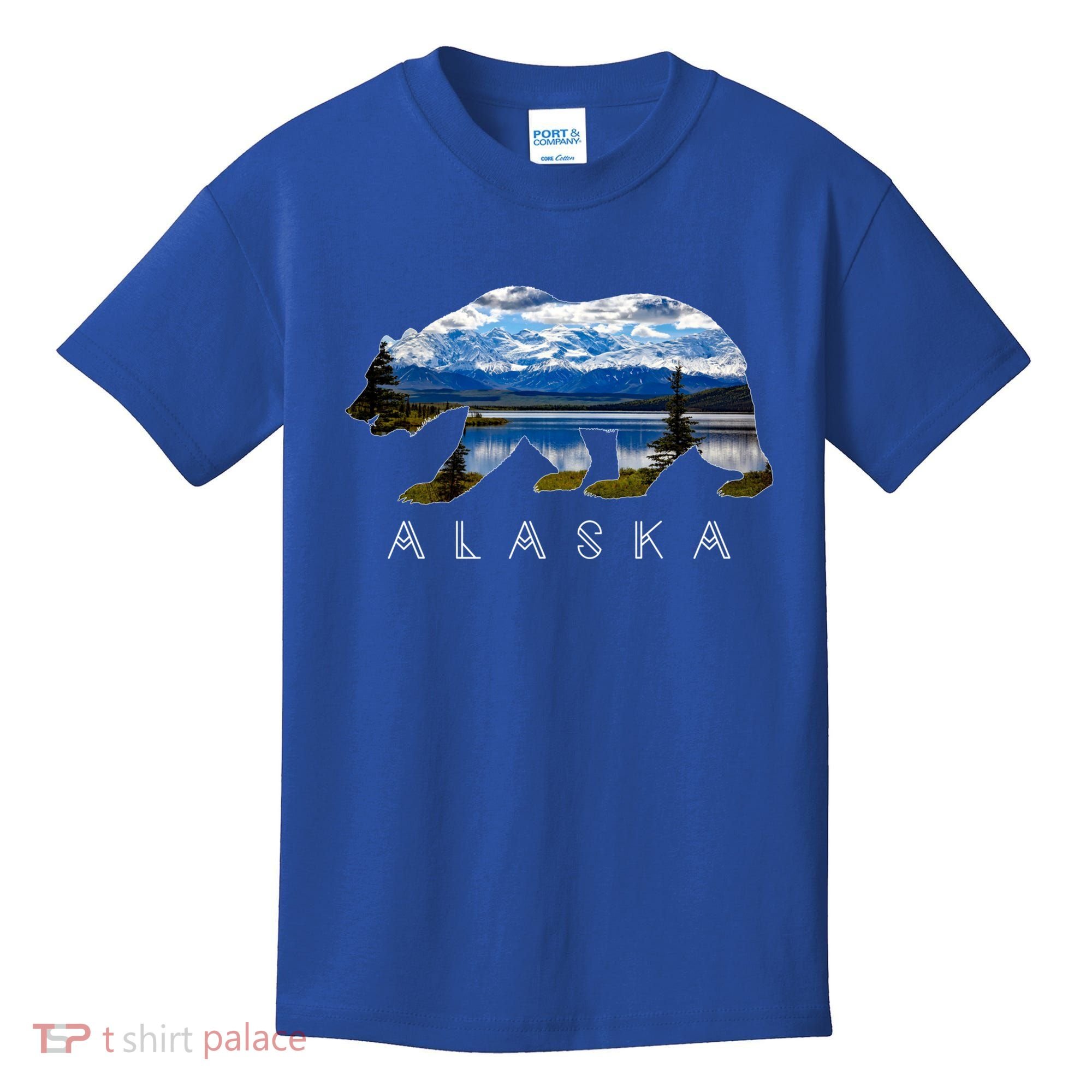 Alaskan Bear With Lake And Mountain Souvenir Gift Kids T-Shirt
