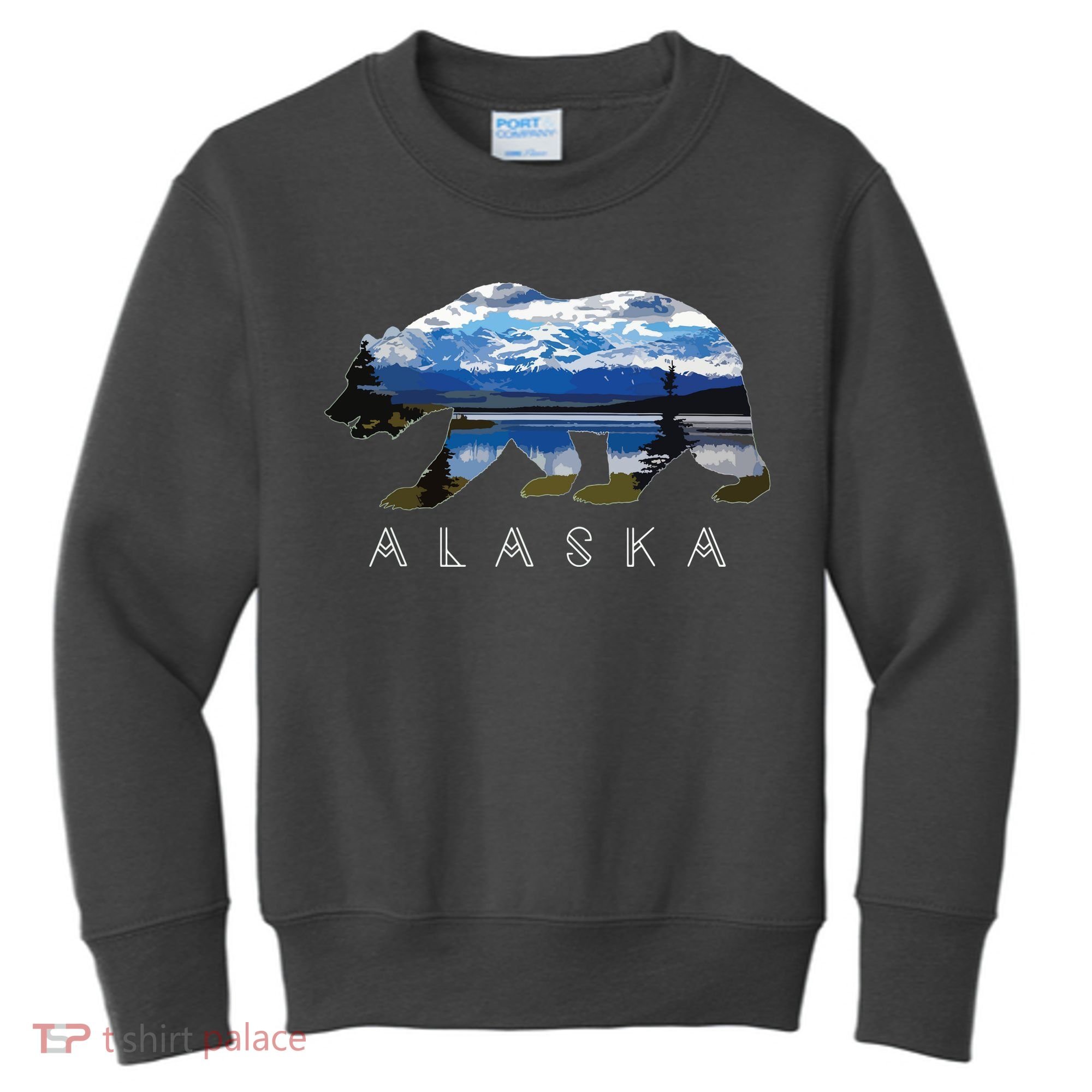 Alaskan Bear With Lake Mountain Souvenir Kids Sweatshirt