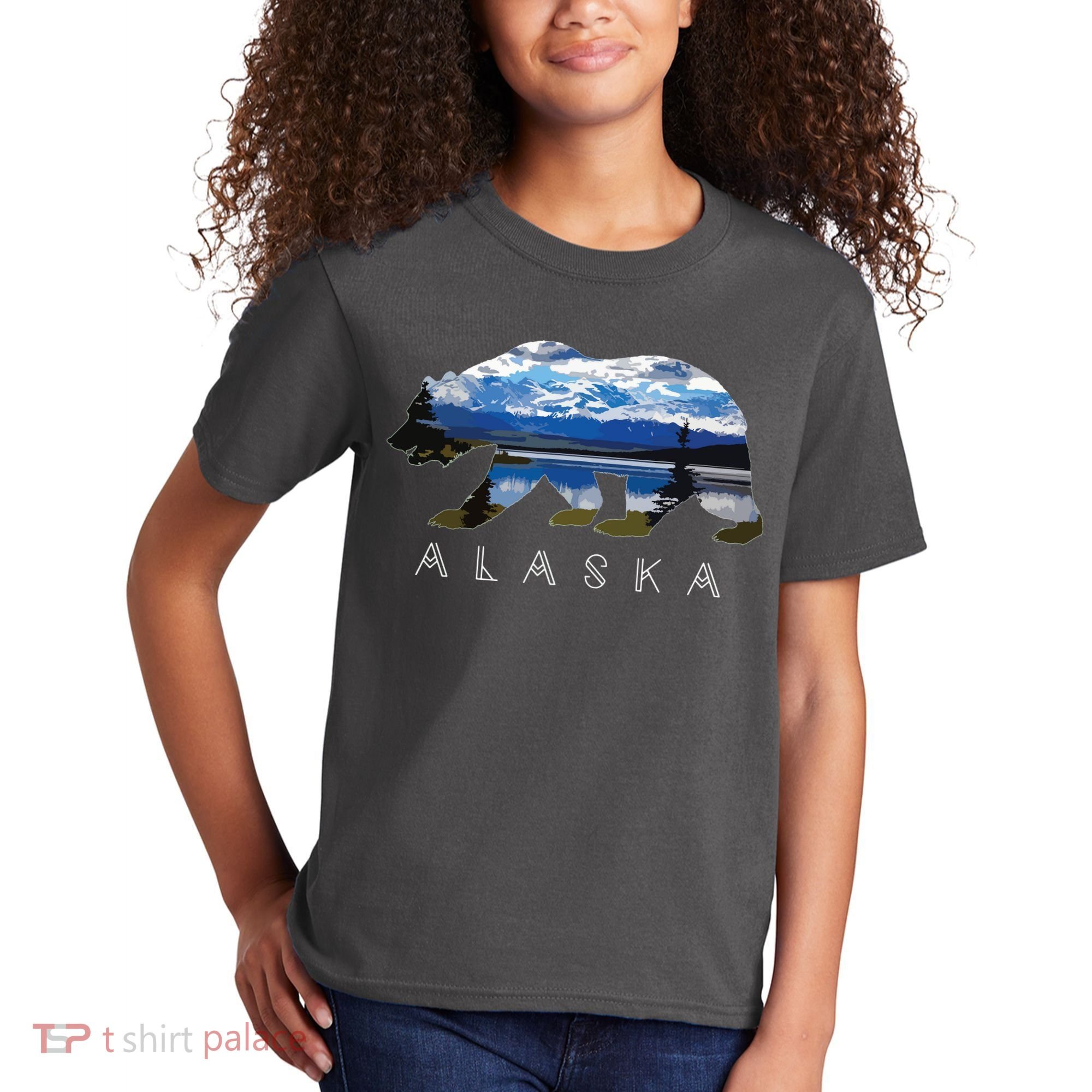 Alaskan Bear With Lake Mountain Souvenir Kids T-Shirt