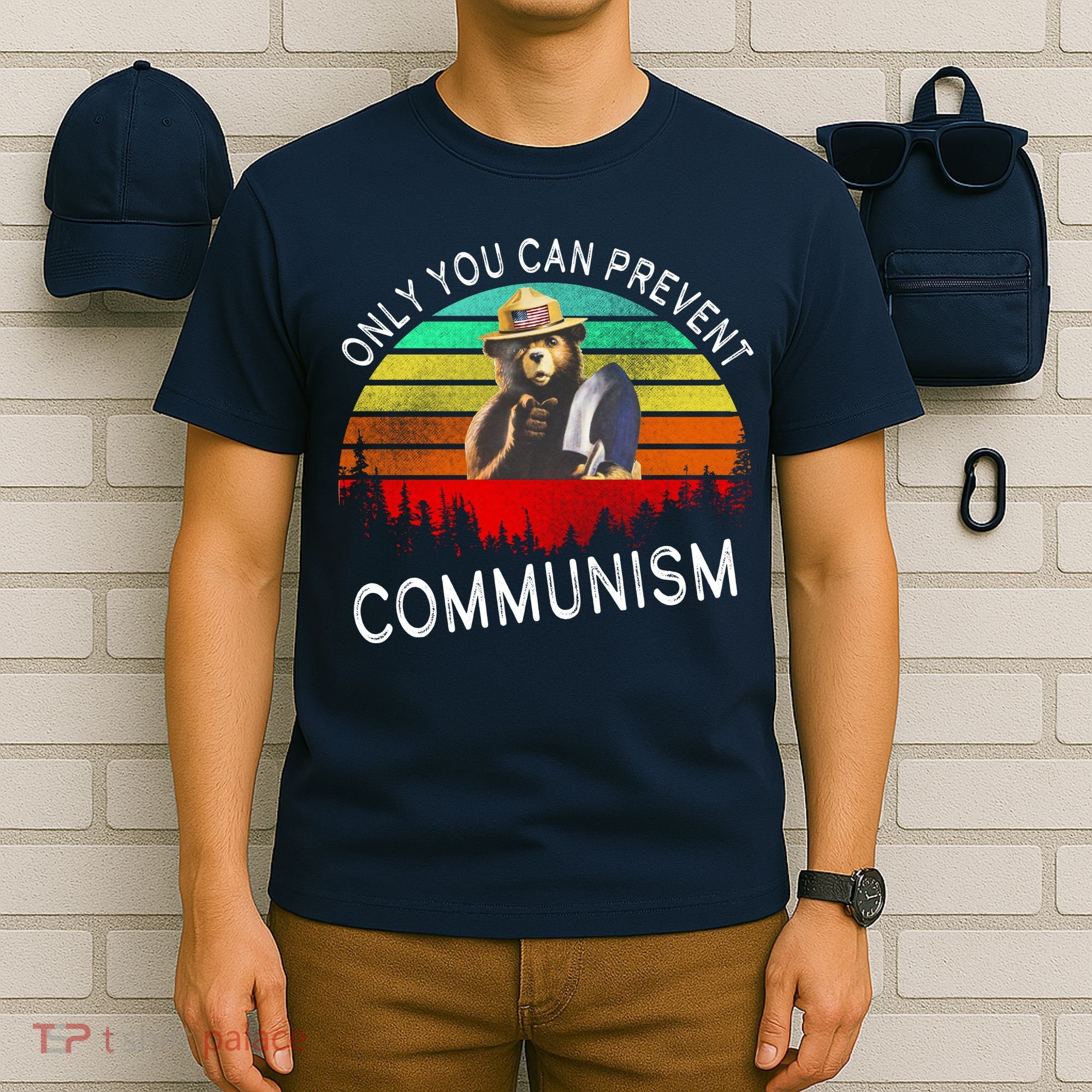 Anti Communism Capitalism Antisocialist Bear T-Shirt