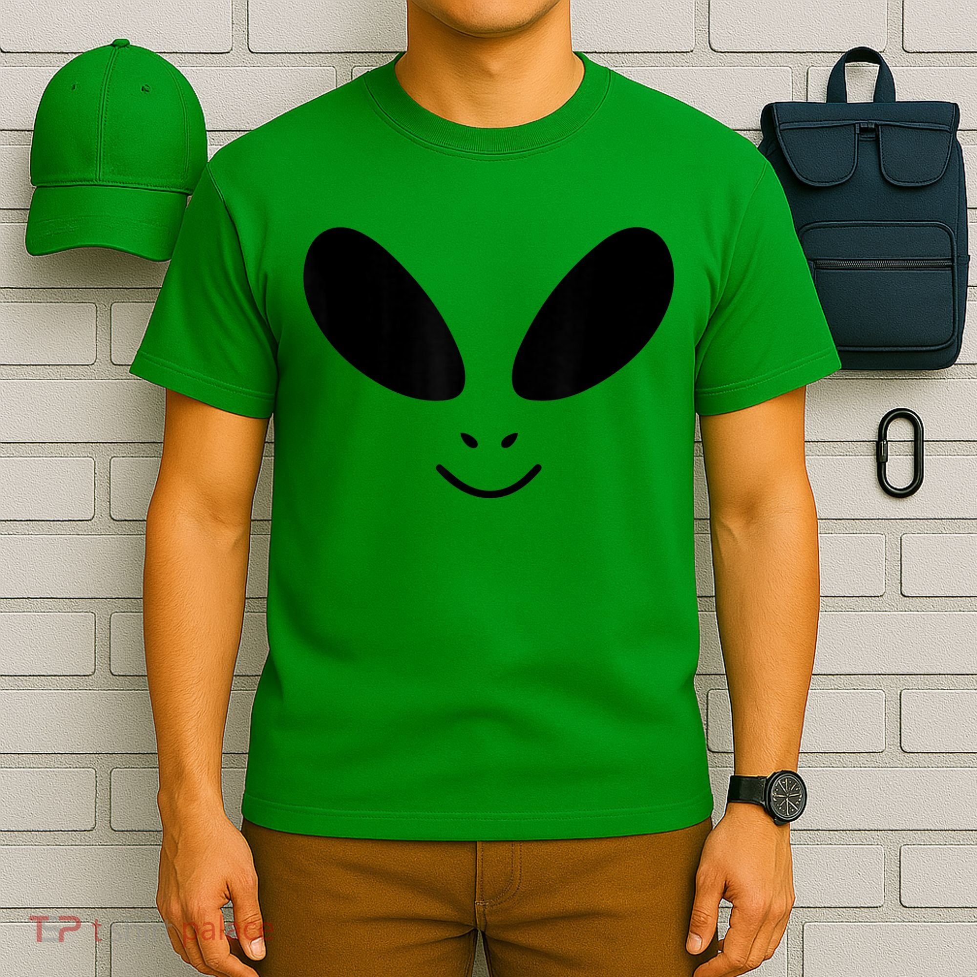 Alien Costume Funny Green Face Halloween Party Adults T-Shirt