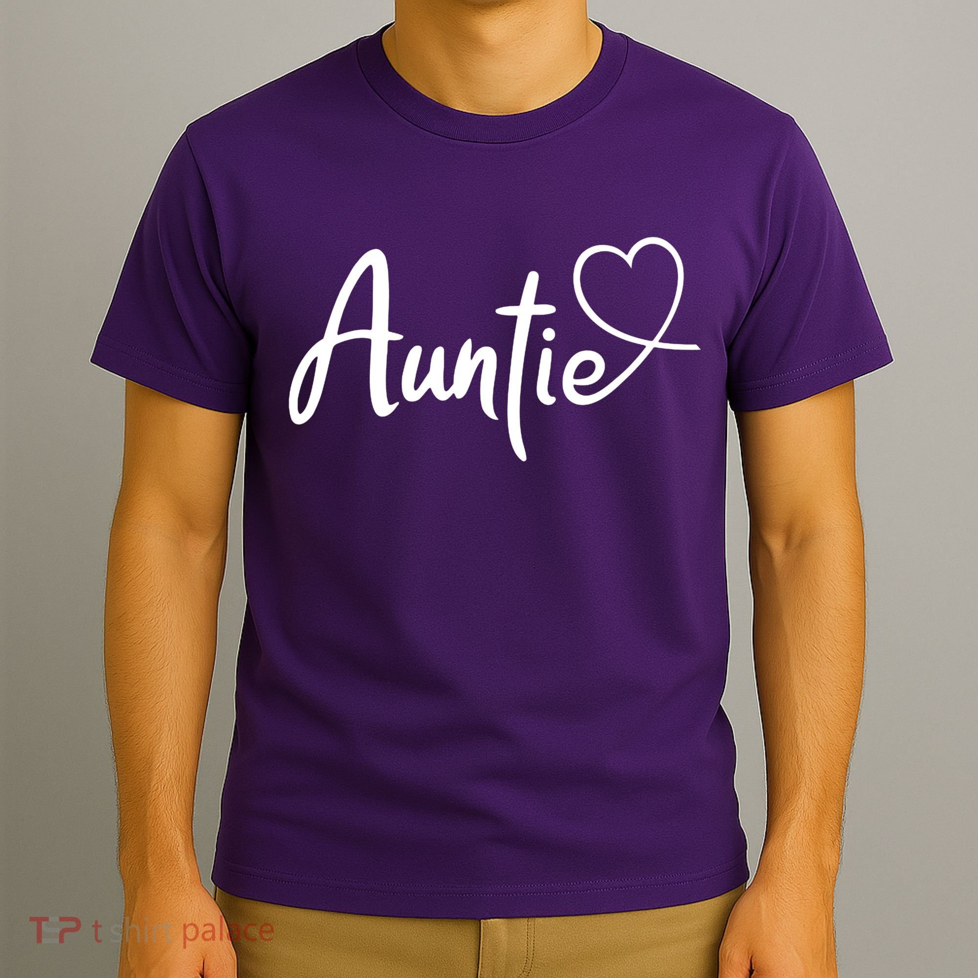 Auntie Cute Heart Logo T-Shirt