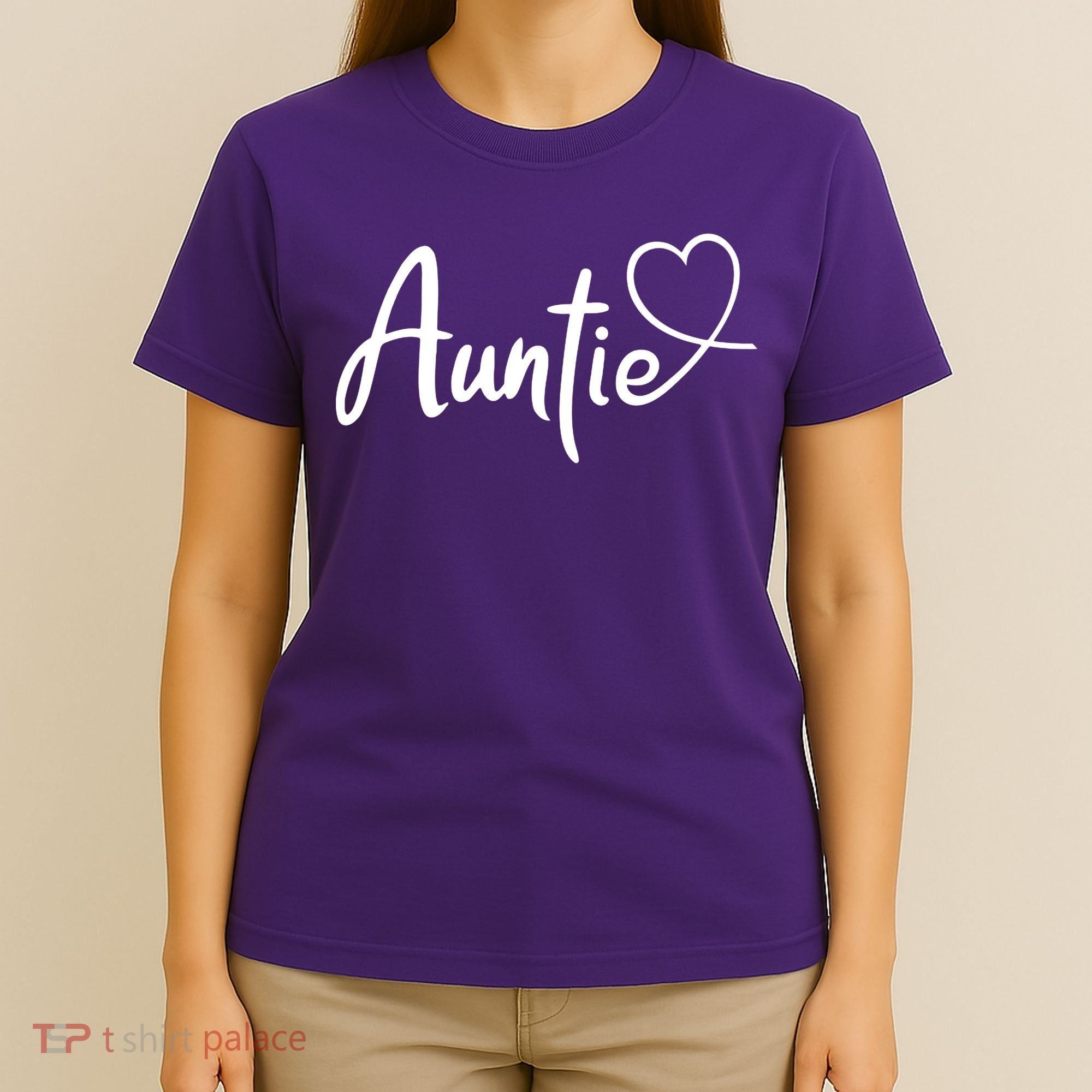 Auntie Cute Heart Logo T-Shirt
