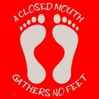 A Closed Mouth Gathers No Feet Funny Pun Corny Dad Joke Santa Hat thumb 1