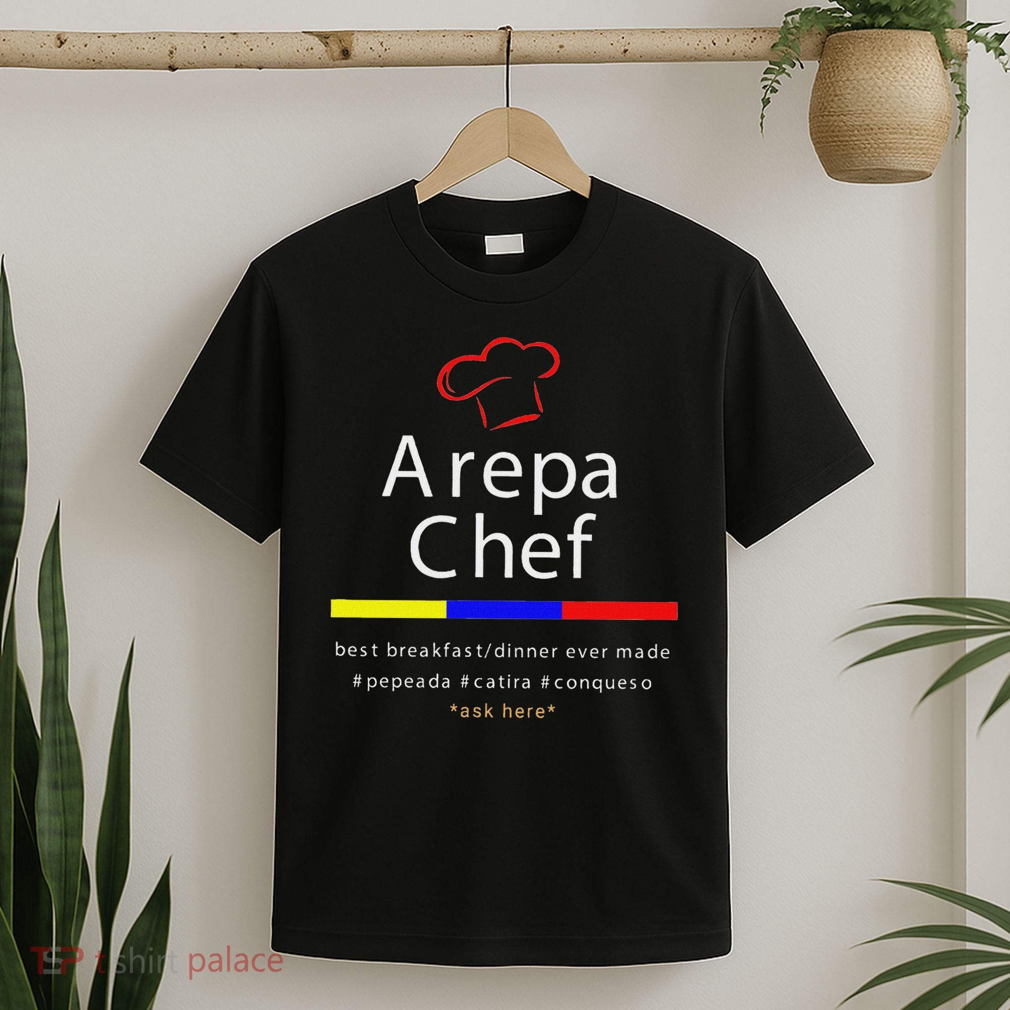 Arepa Chef With Red Cap Tricolor Dark Venezuela Gift T-Shirt