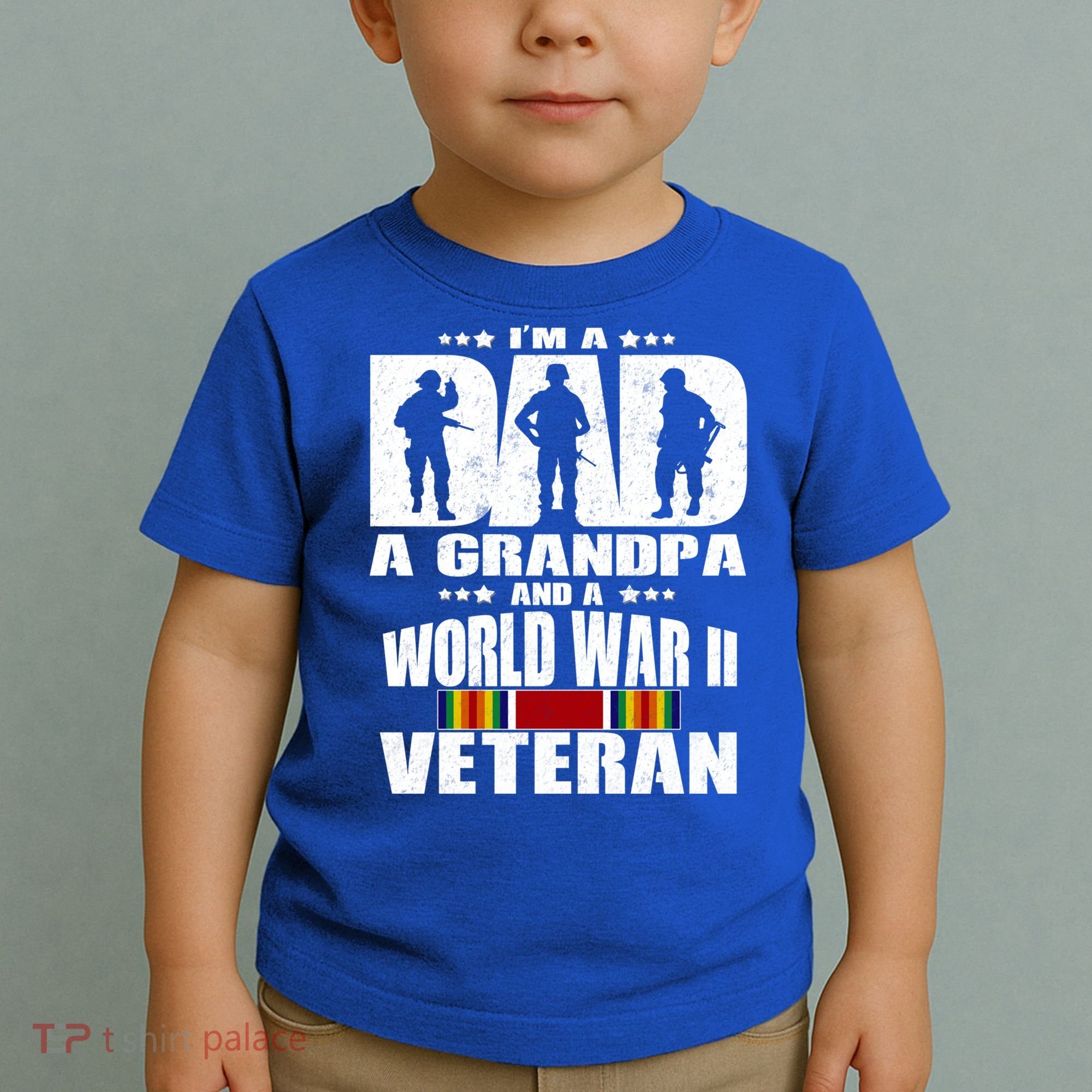 A Dad A Grandpa And A World War 2 Veteran Gift Toddler T-Shirt