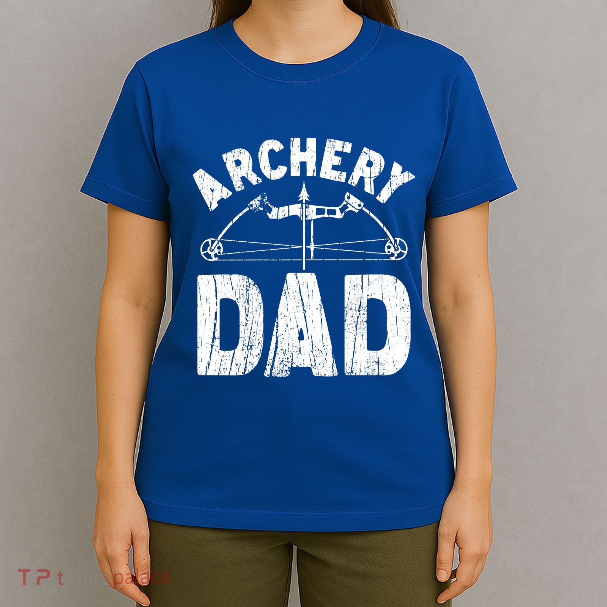 Archery Dad Archer Fathers Day Vintage Funny Gift Bow And Arrow Gift T-Shirt