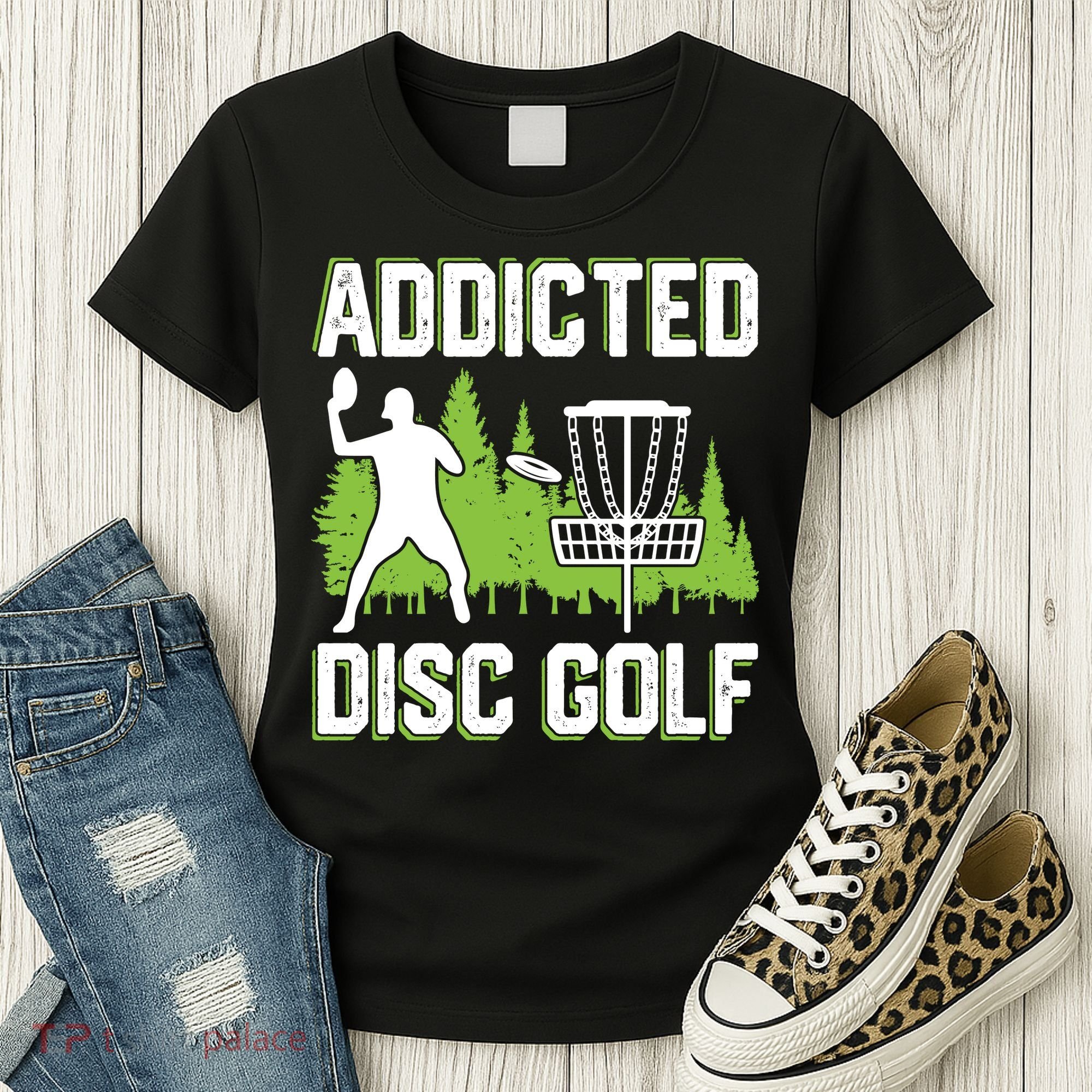 Addicted Disc Golf Tree Frisbee Golf Lovers Gift Women's T-Shirt