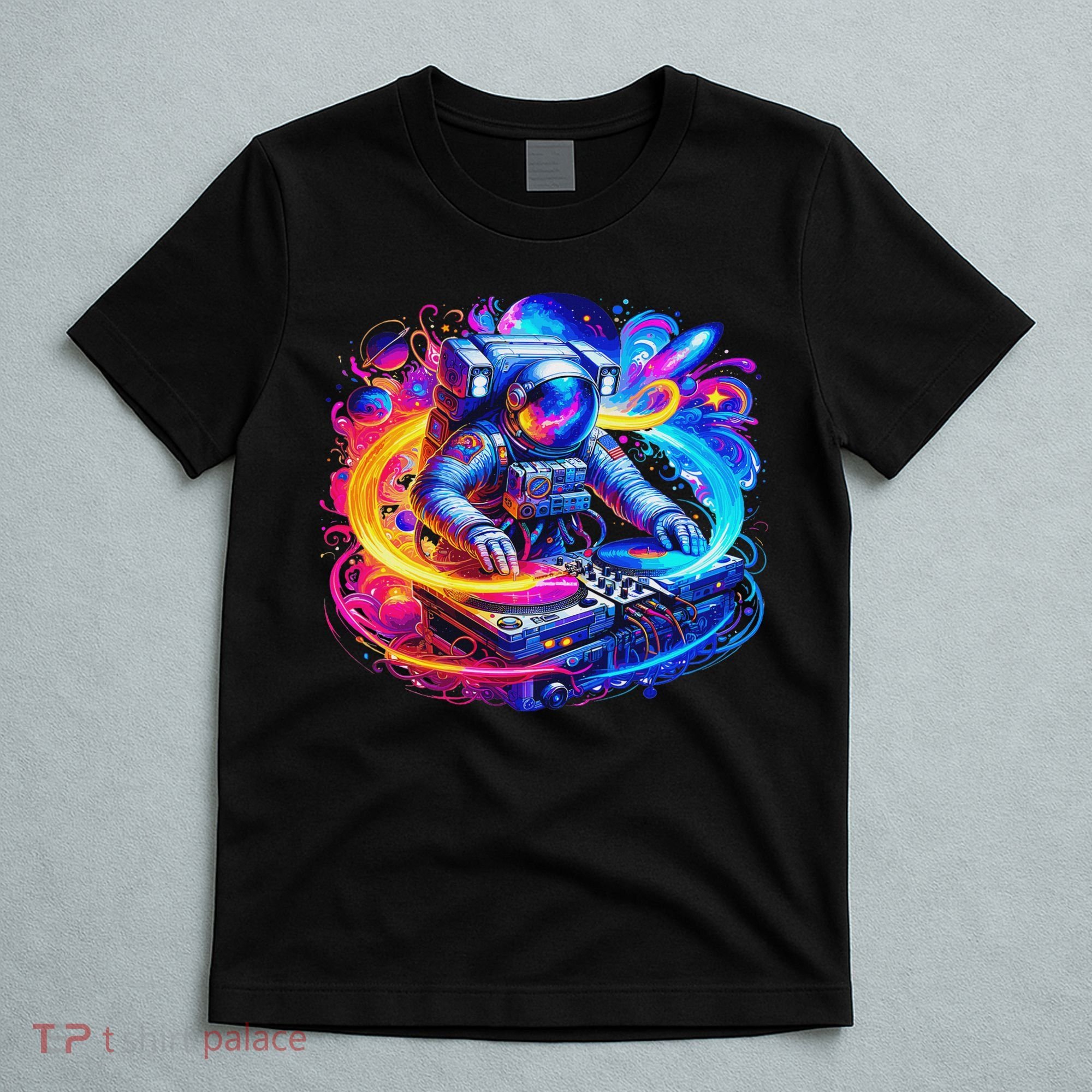 Astronaut Dj In Space Music Edm T-Shirt