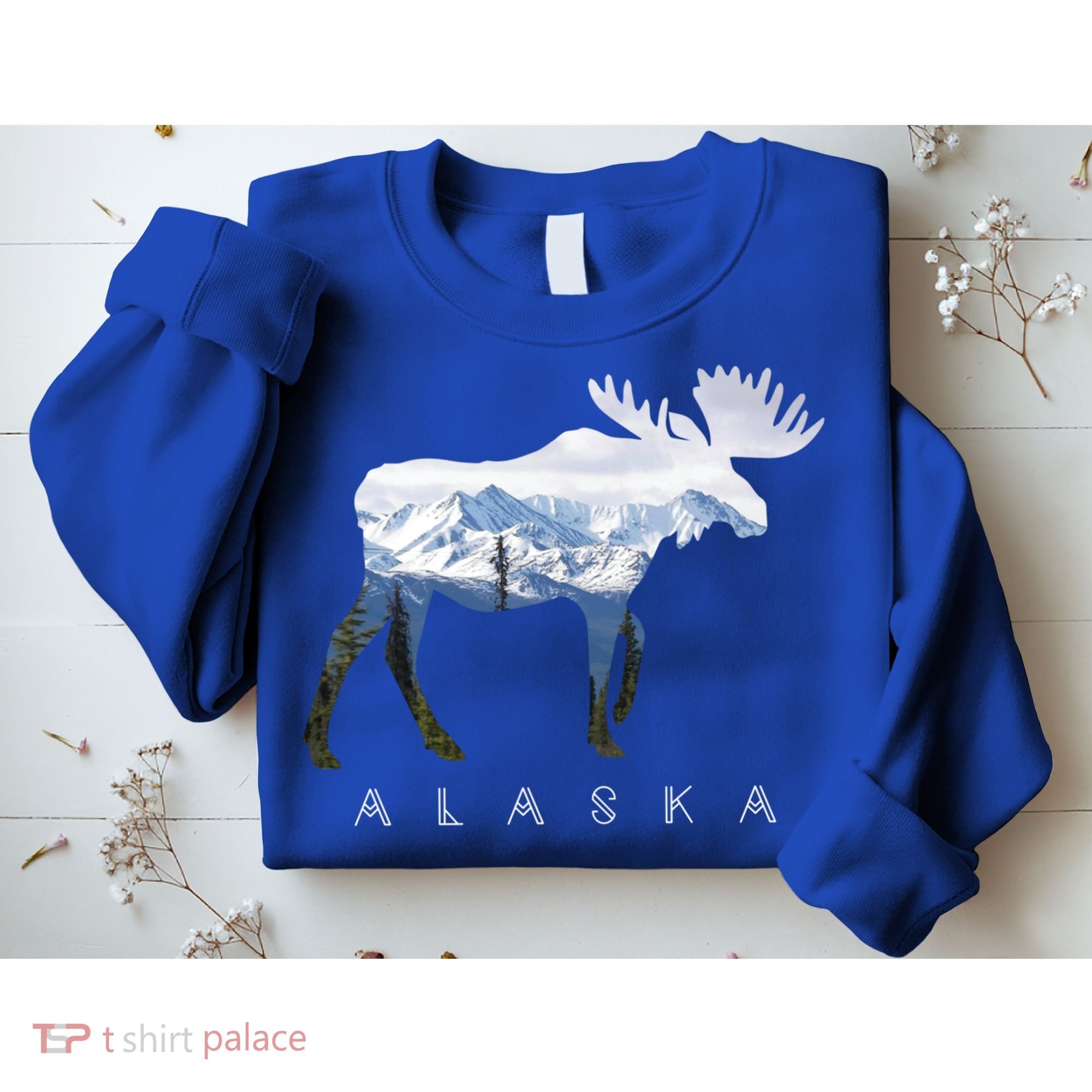 Alaska Day Moose Snowy Mountain Alaskan Tourist Or Resident Gift Sweatshirt