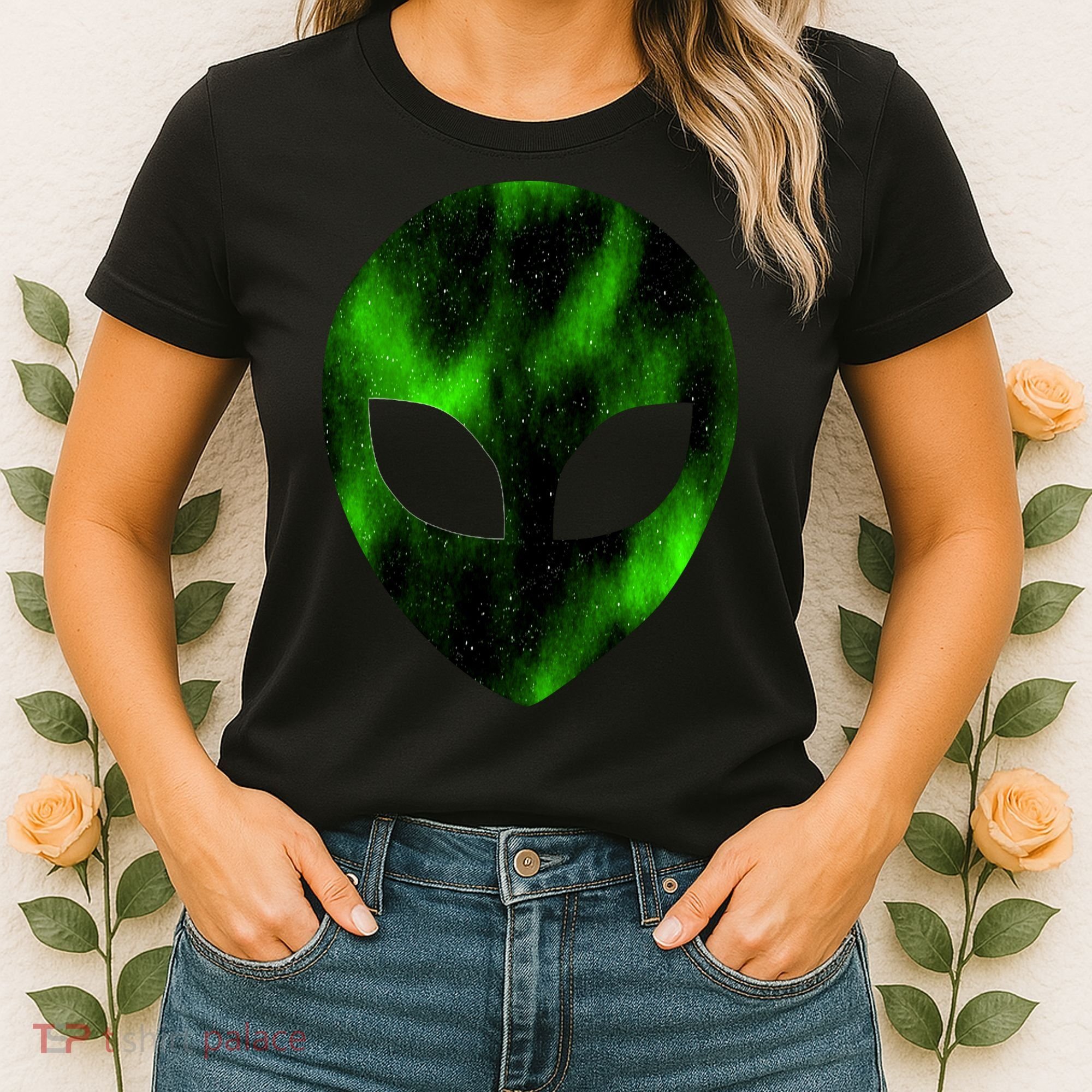 Alien Face Women's T-Shirt