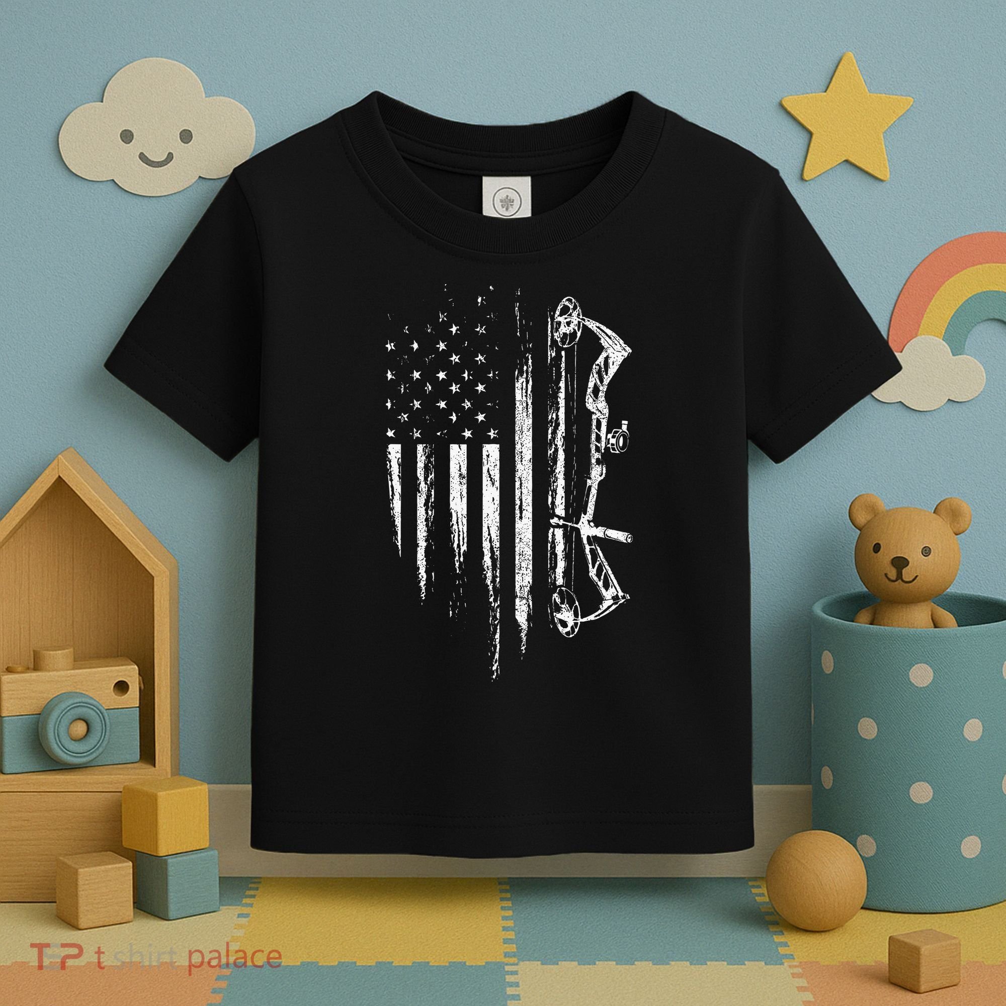 American Flag Bowhunting Bow Archery Gift For Deer Hunter Toddler T-Shirt
