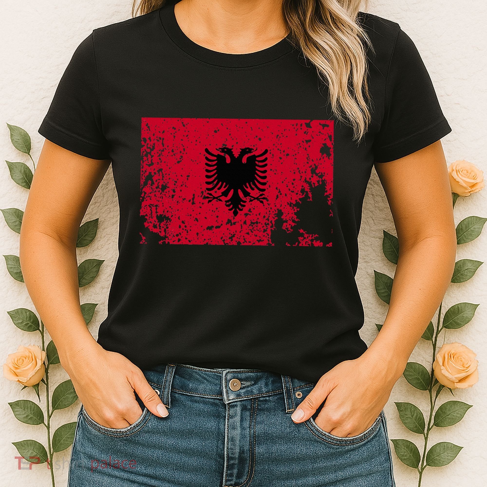 Albania Flag Grunge Albanian Flag Patriotic Women's T-Shirt