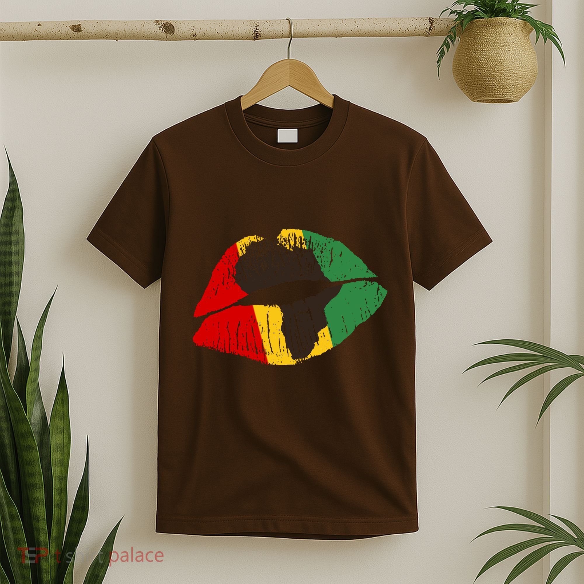 African Colors Lipstick Print T-Shirt