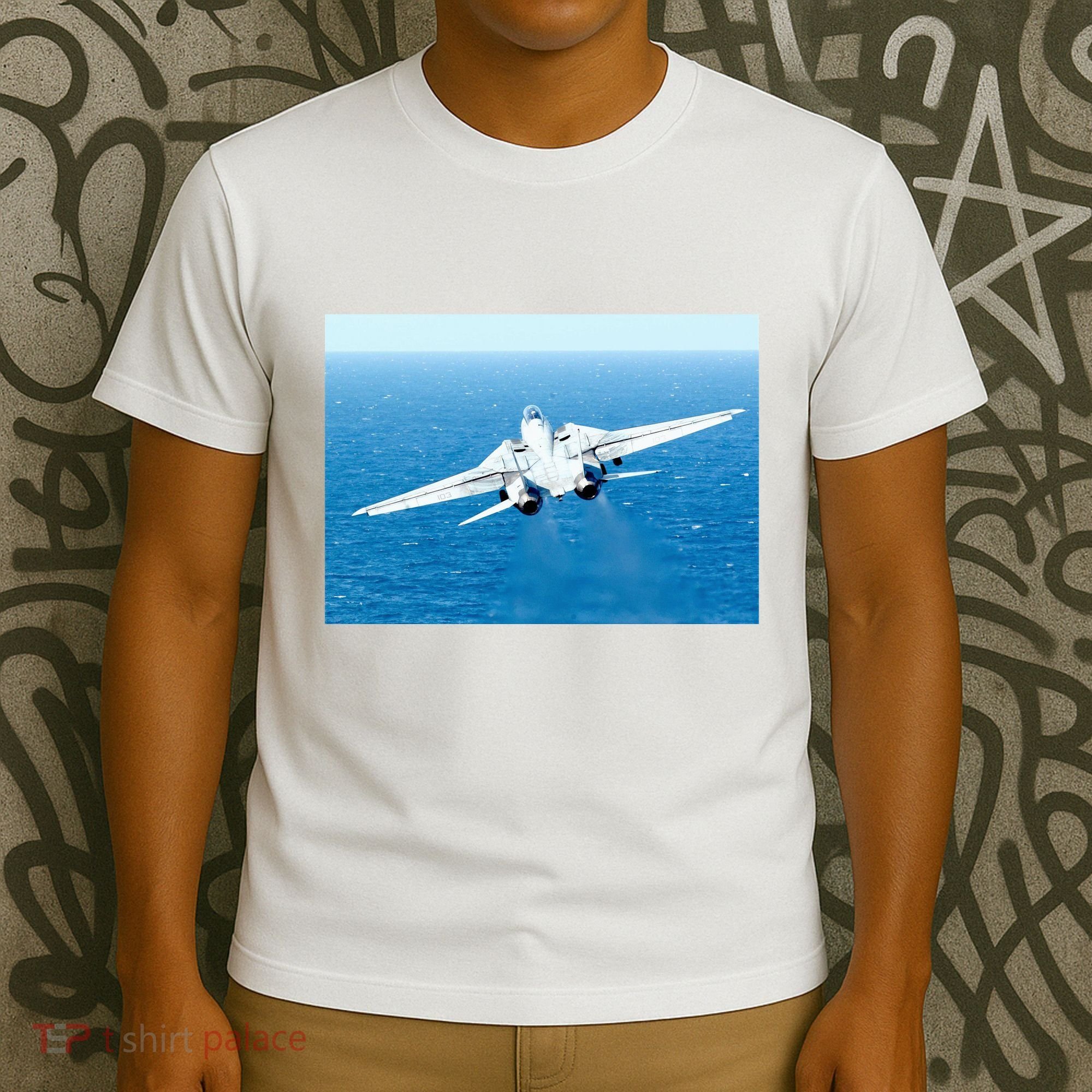 An F14d Tomcat From The Tomcatters Of Fighter Squadron Three One (Vf 31) T-Shirt