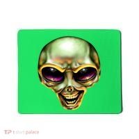 Alien Grin Mousepad thumb 0