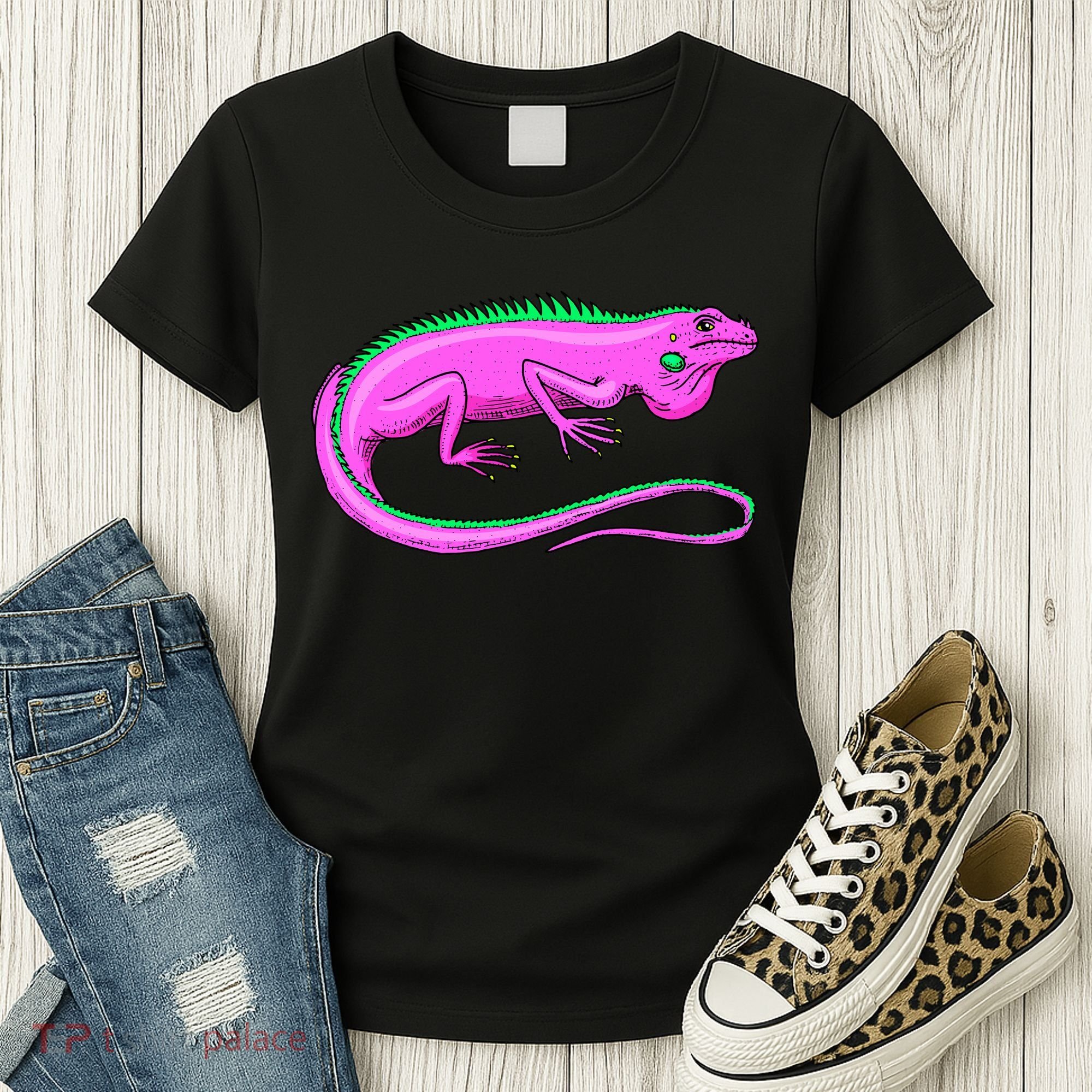 American Green Iguana Lizard Women's T-Shirt
