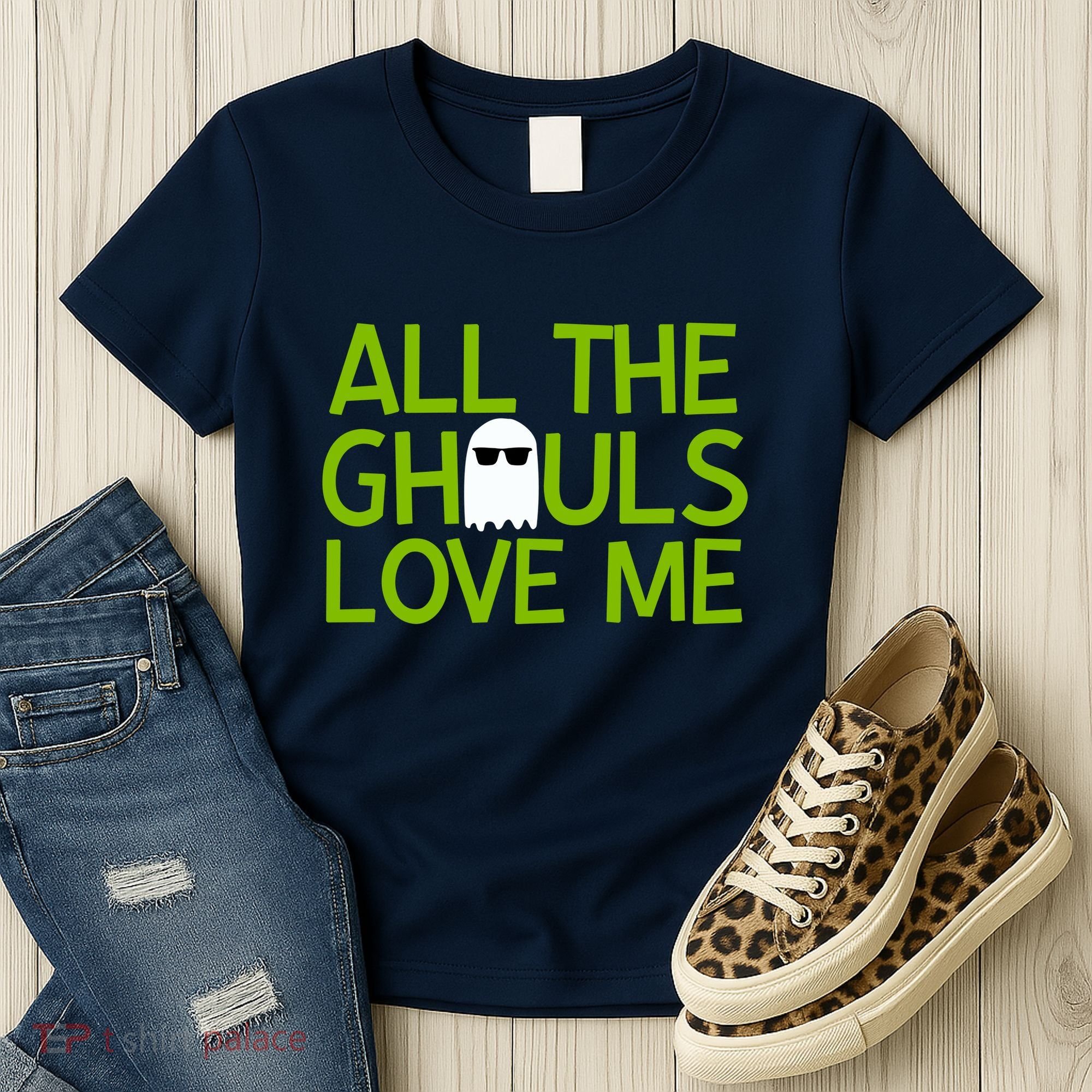 All Ghouls Love Me Funny Halloween Ghost Women's T-Shirt