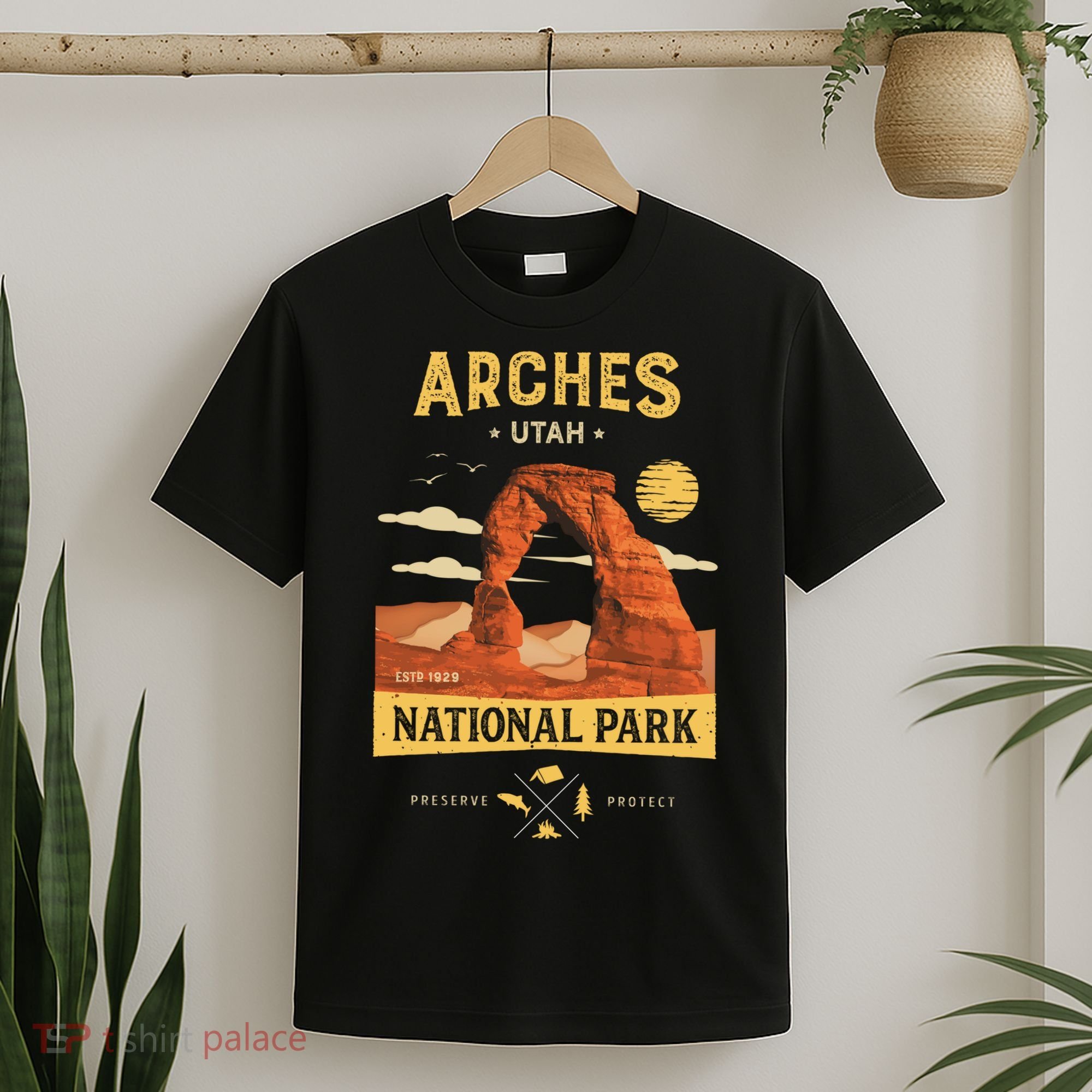 Arches Gift National Park Delicate Arch Vintage Meaningful Gift T-Shirt