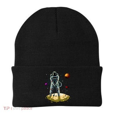 Astronaut Golfing On The Moon Funny Golf Lovers Beanie